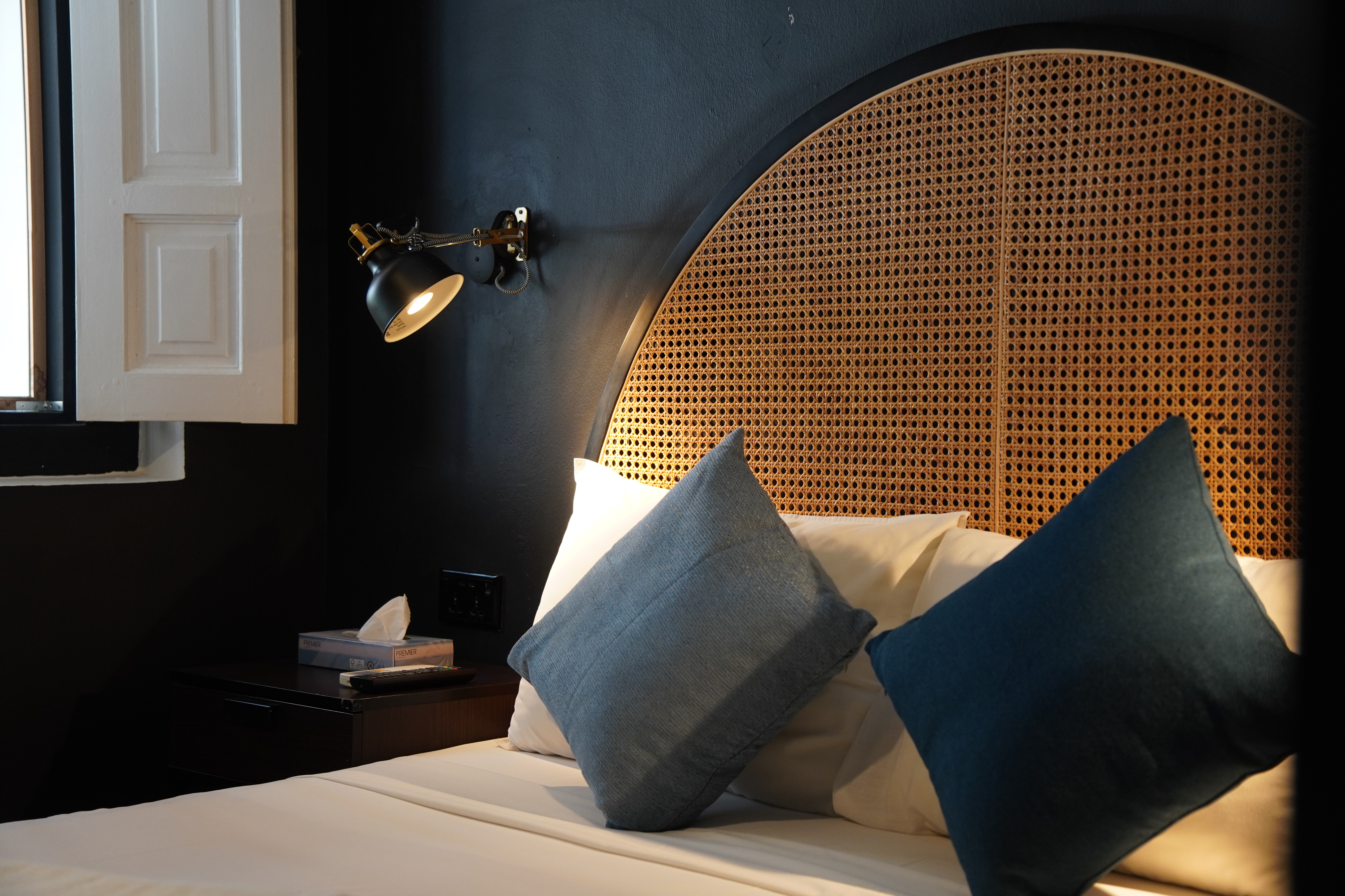 Double Superior Queen Bed