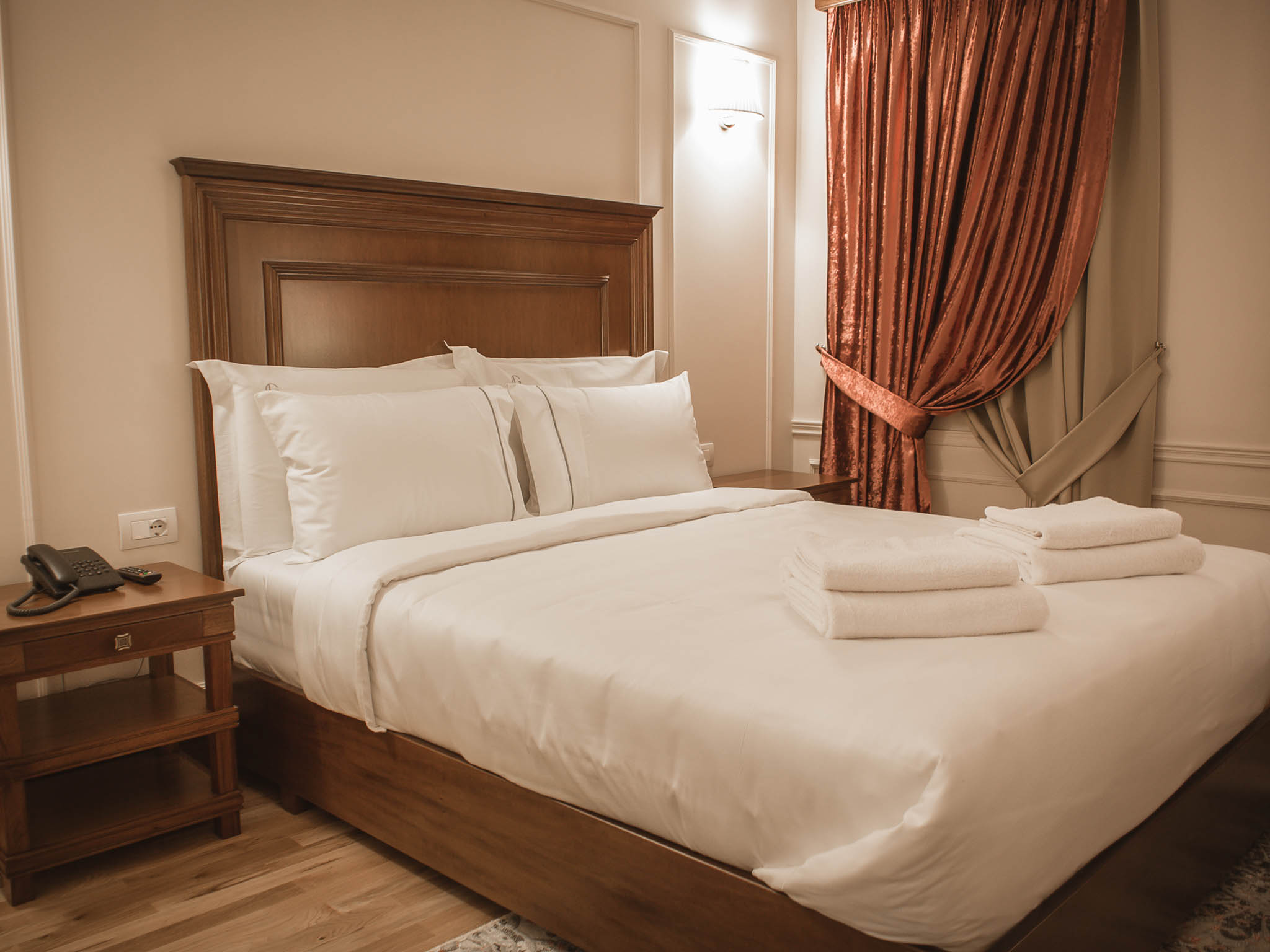 Double or Twin Standard