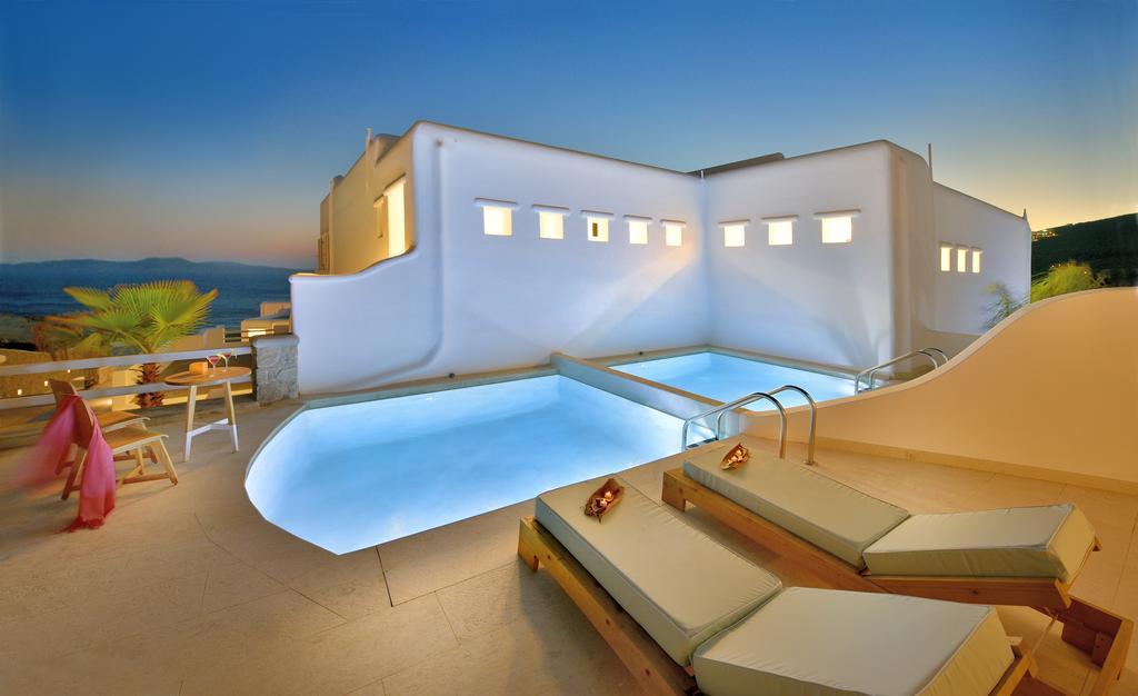 Double or Twin One Bedroom