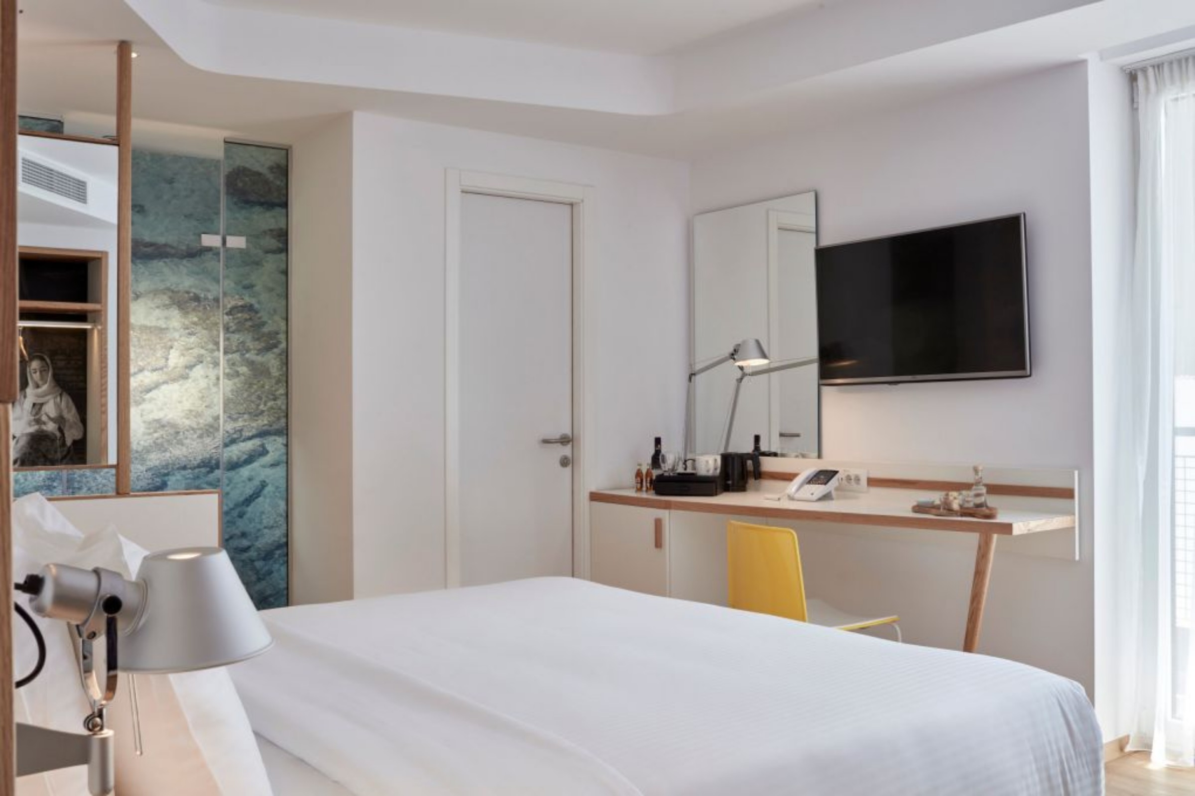 Double or Twin Executive