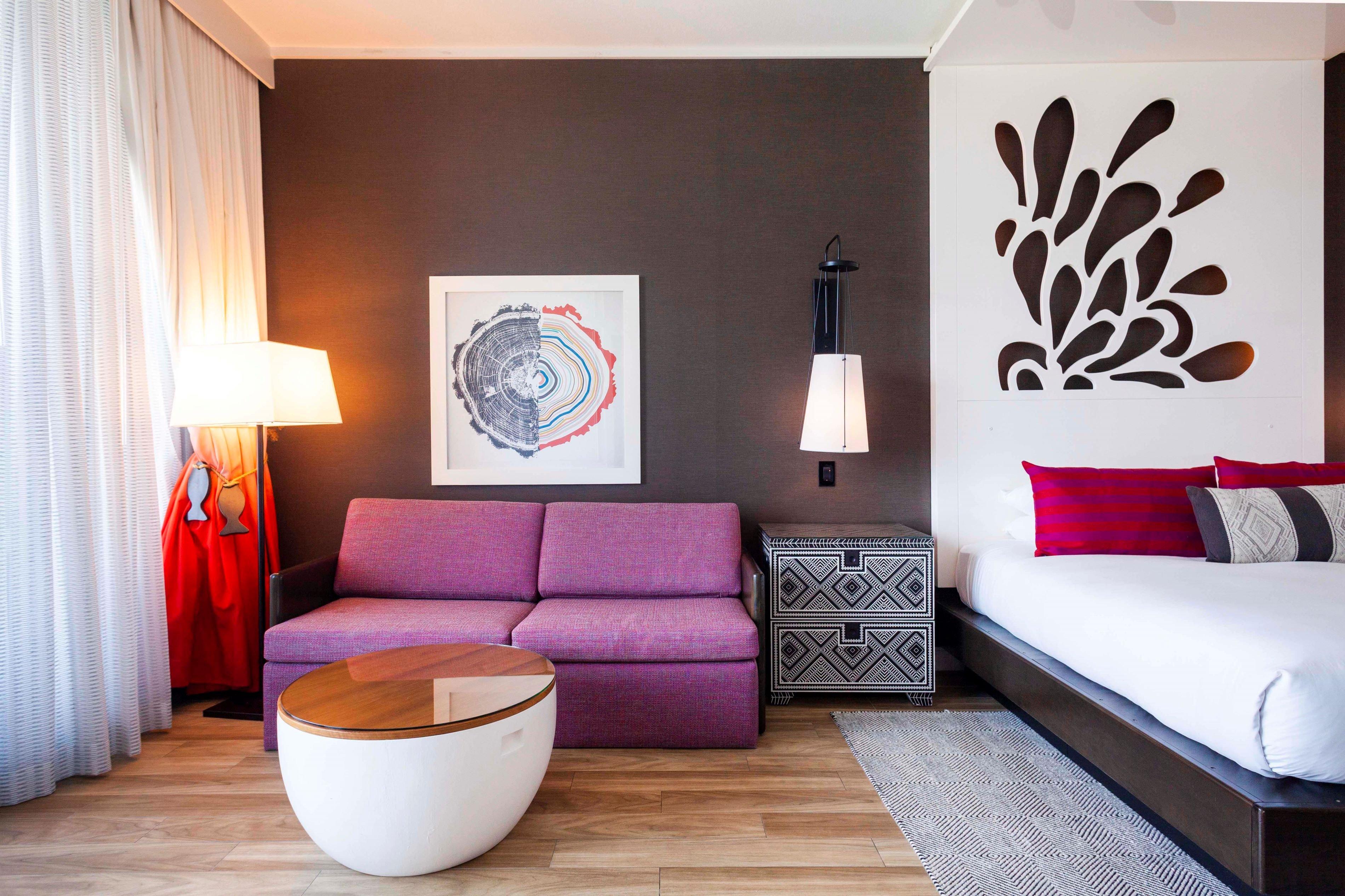 Studio Premium King Bed