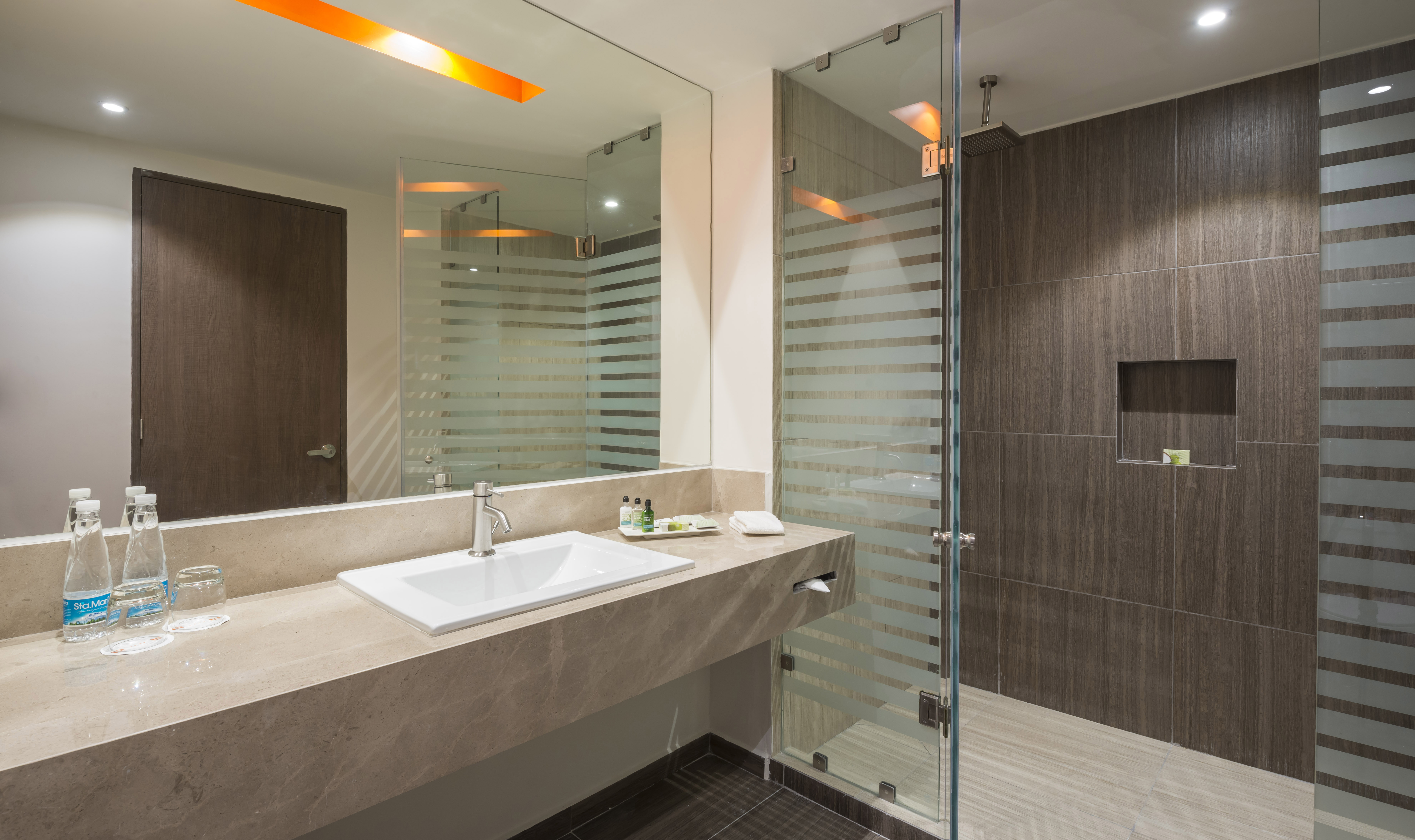 Double Executive 2 Double Beds