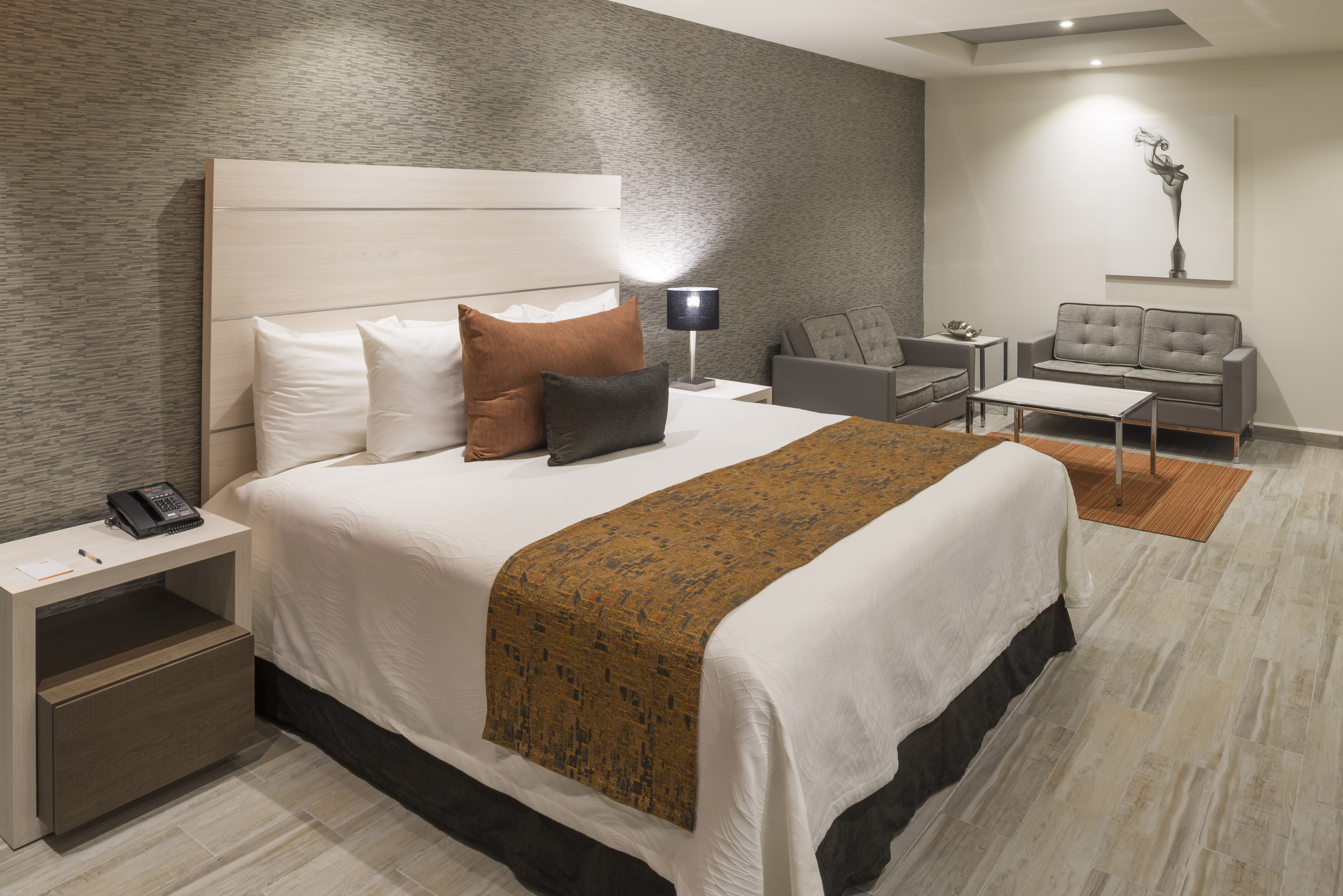 Junior Suite King Size Bed