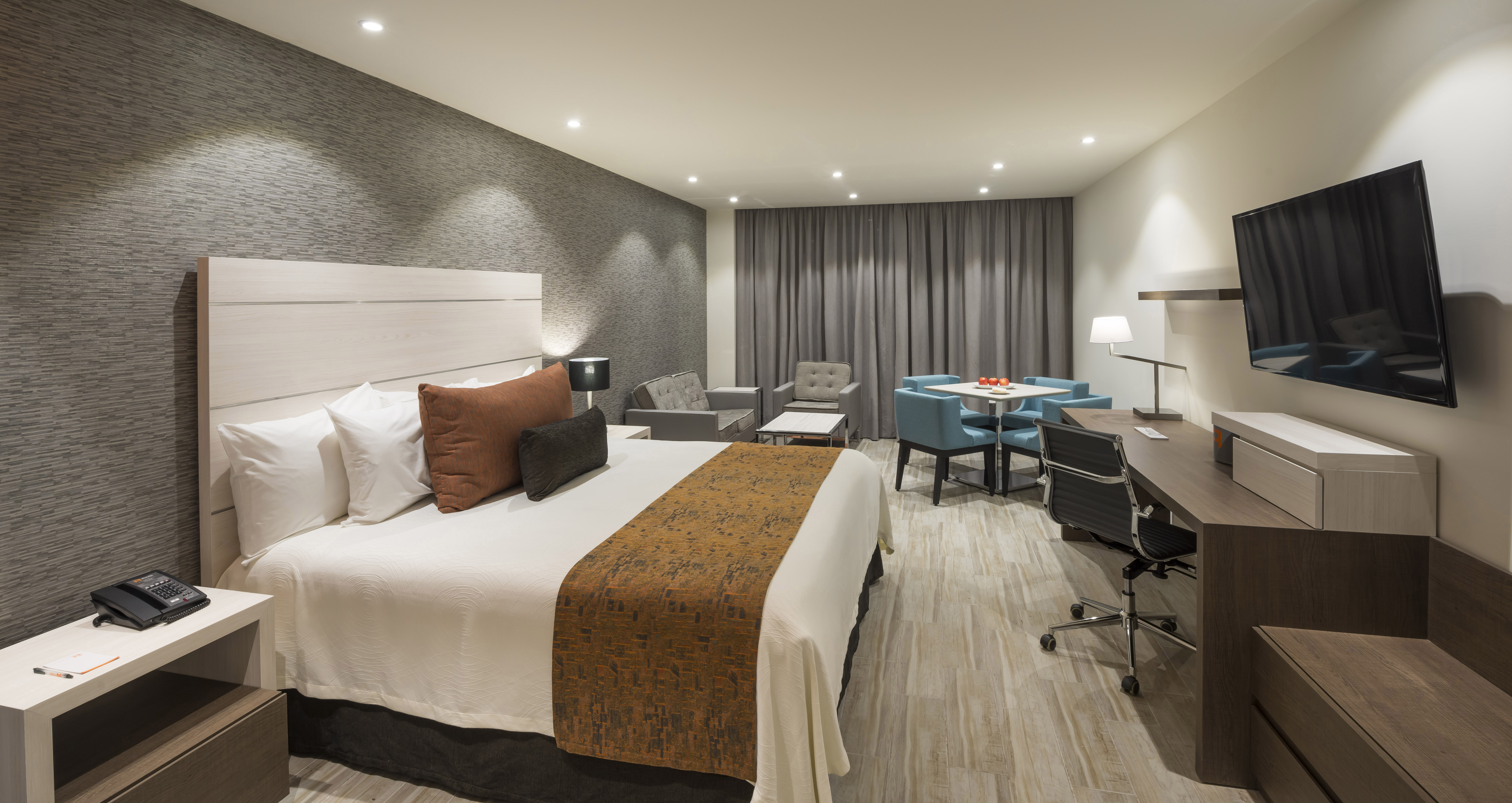 Double Executive King Bed