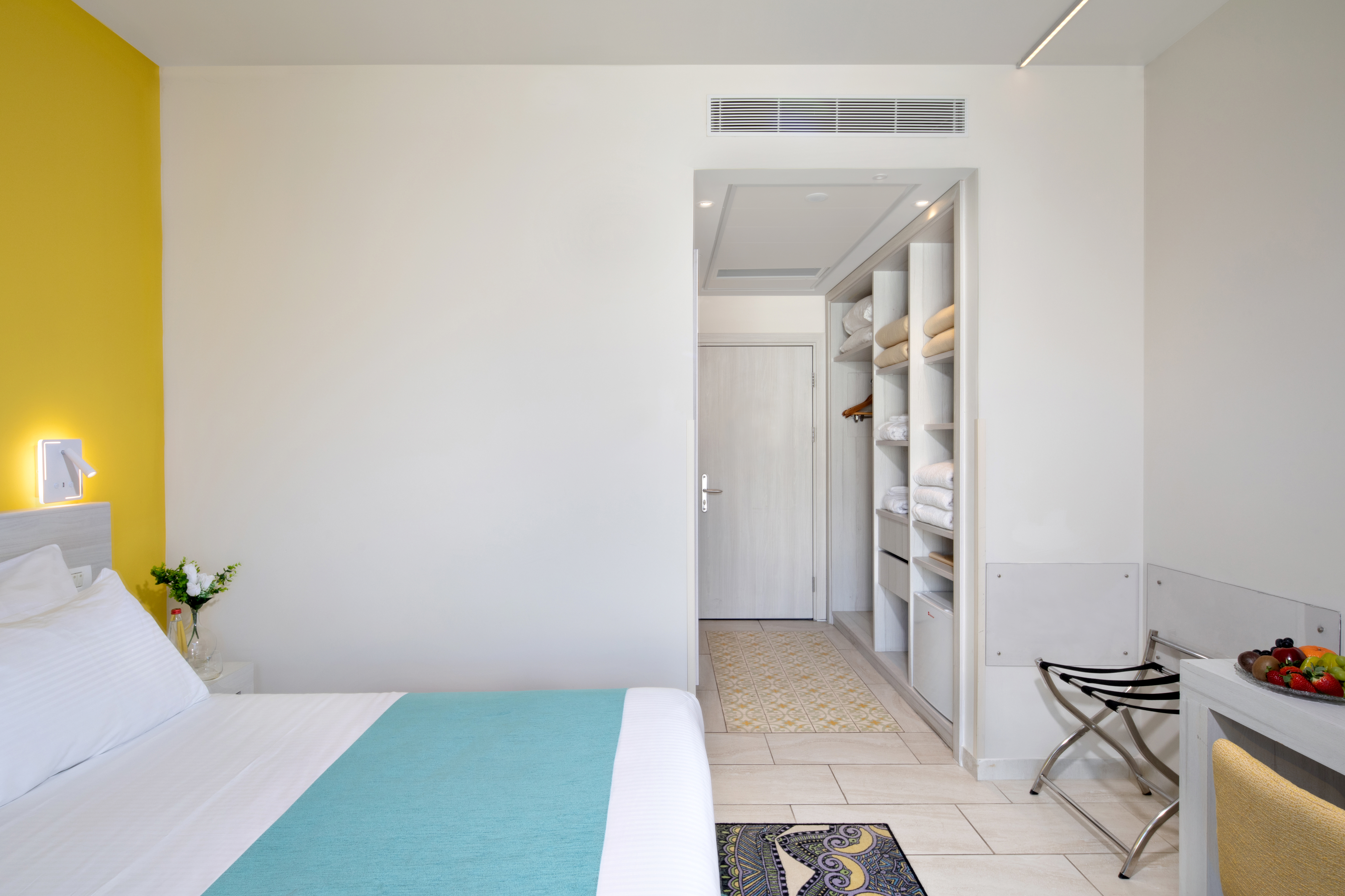 Single Superior City View