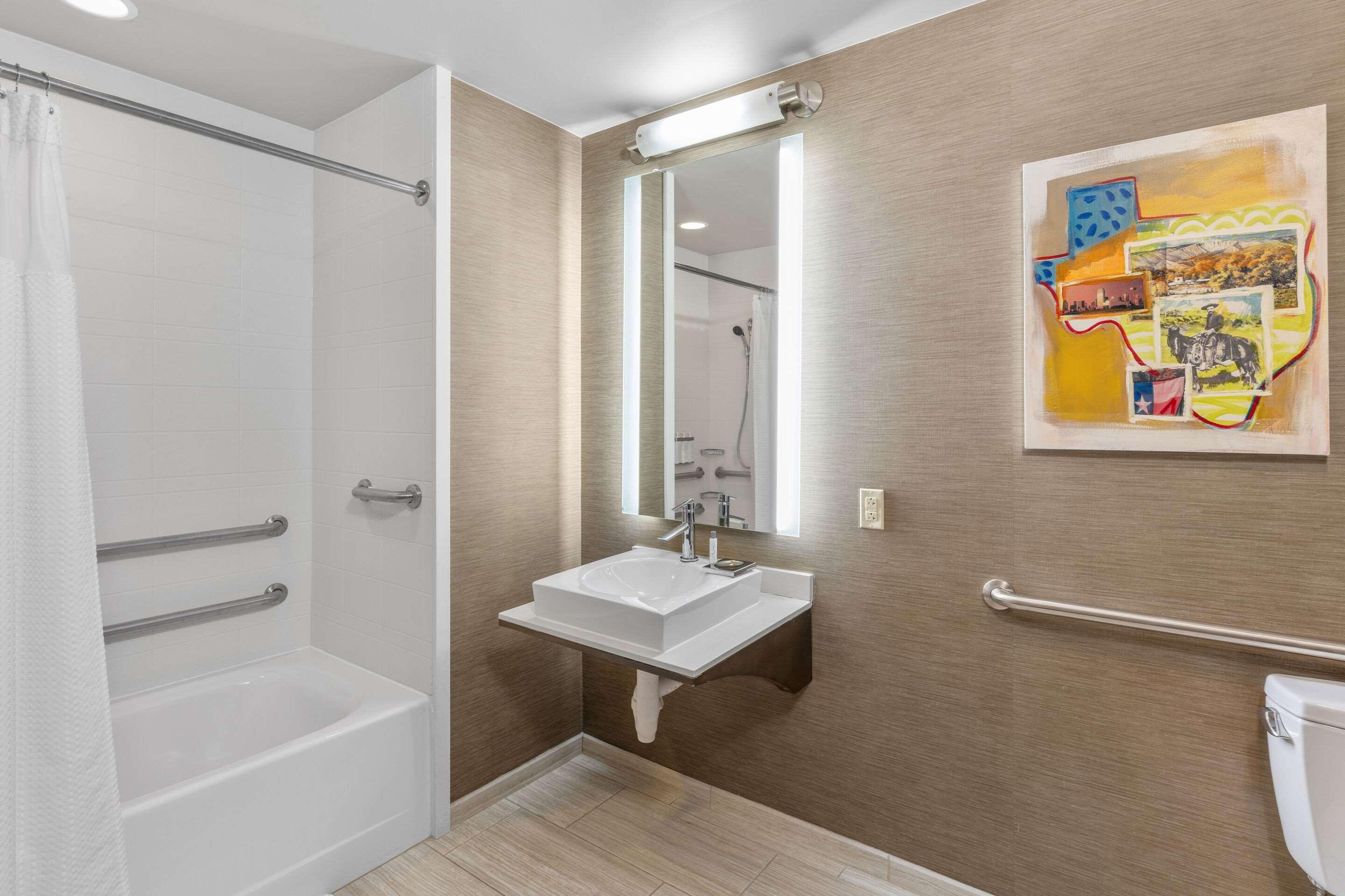 Suite Two Queen Beds