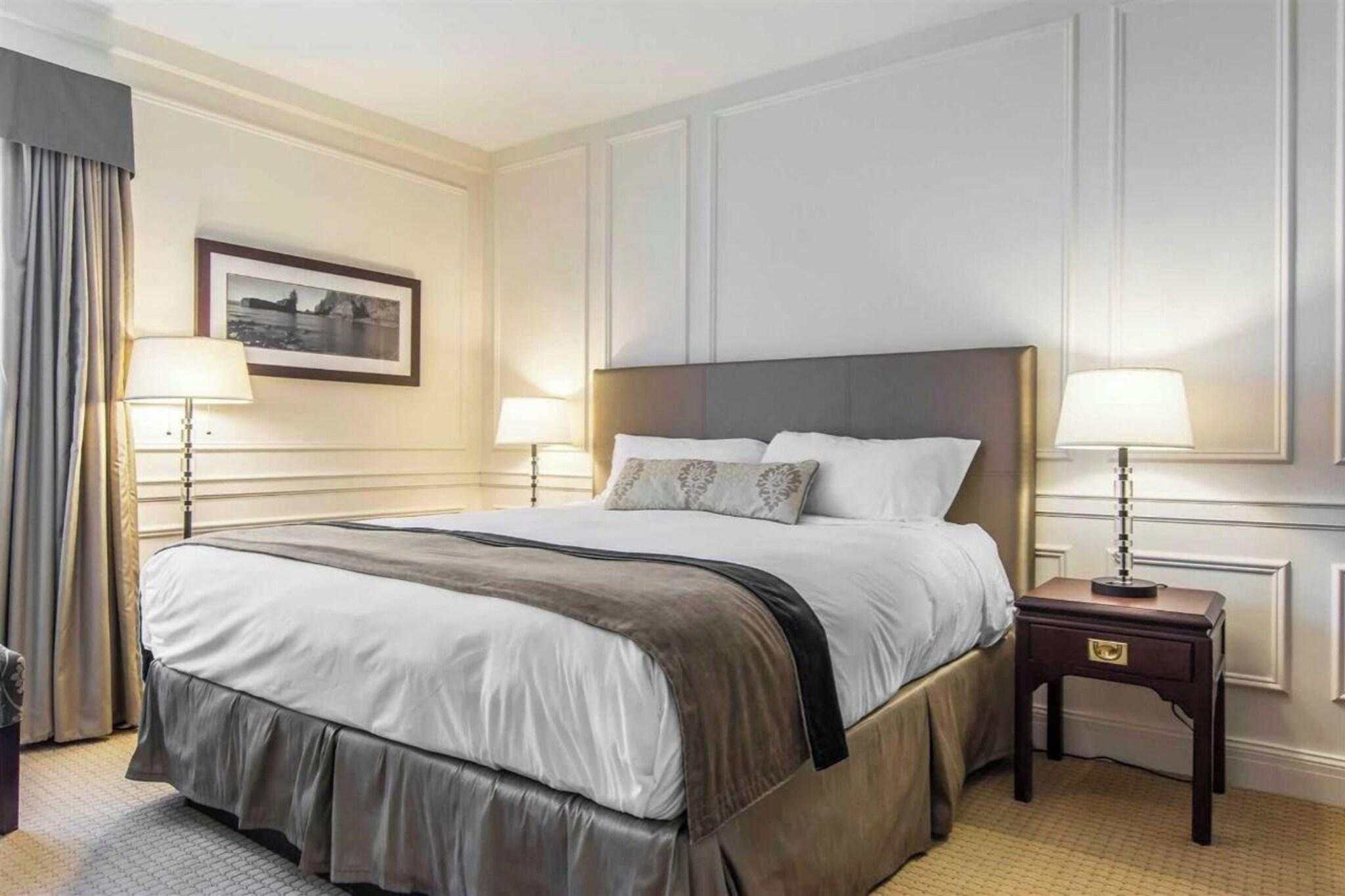 Double King Size Bed