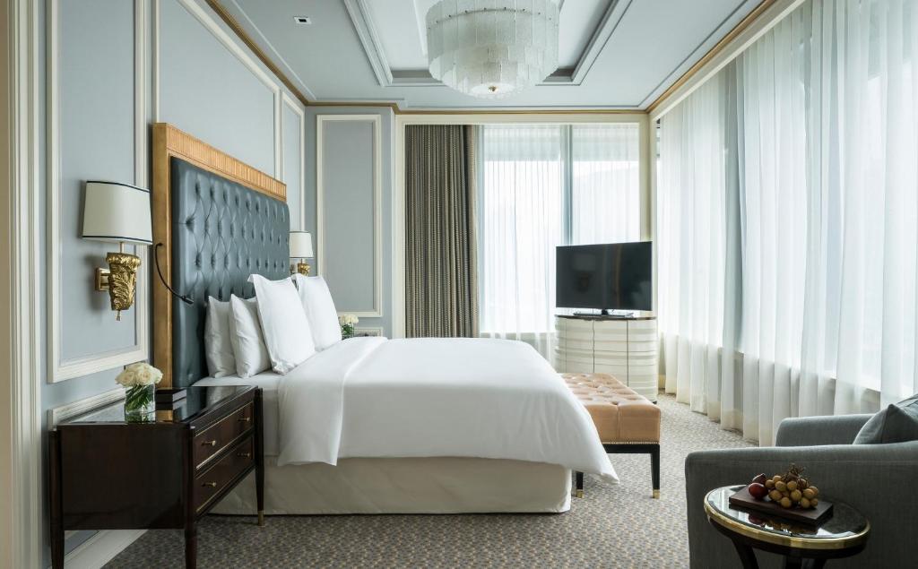 Suite Premier King Bed