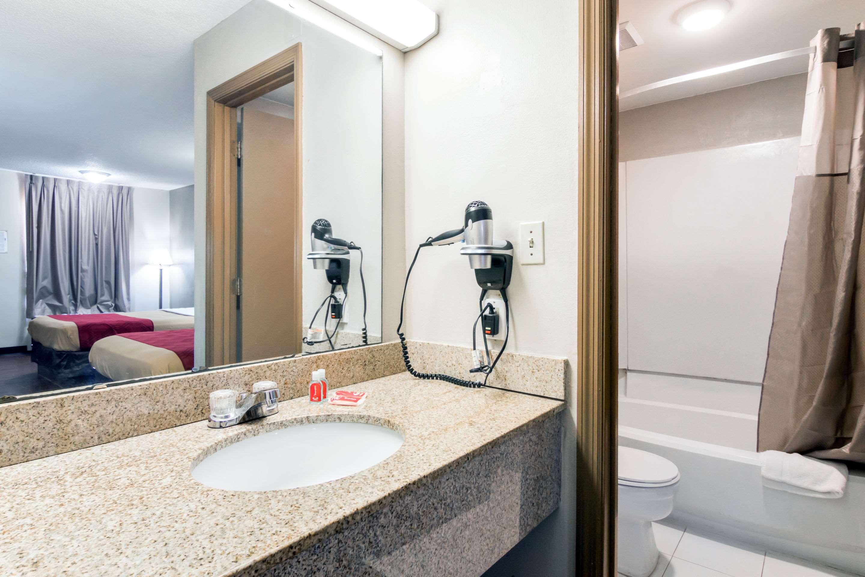 Quadruple Two Double Beds