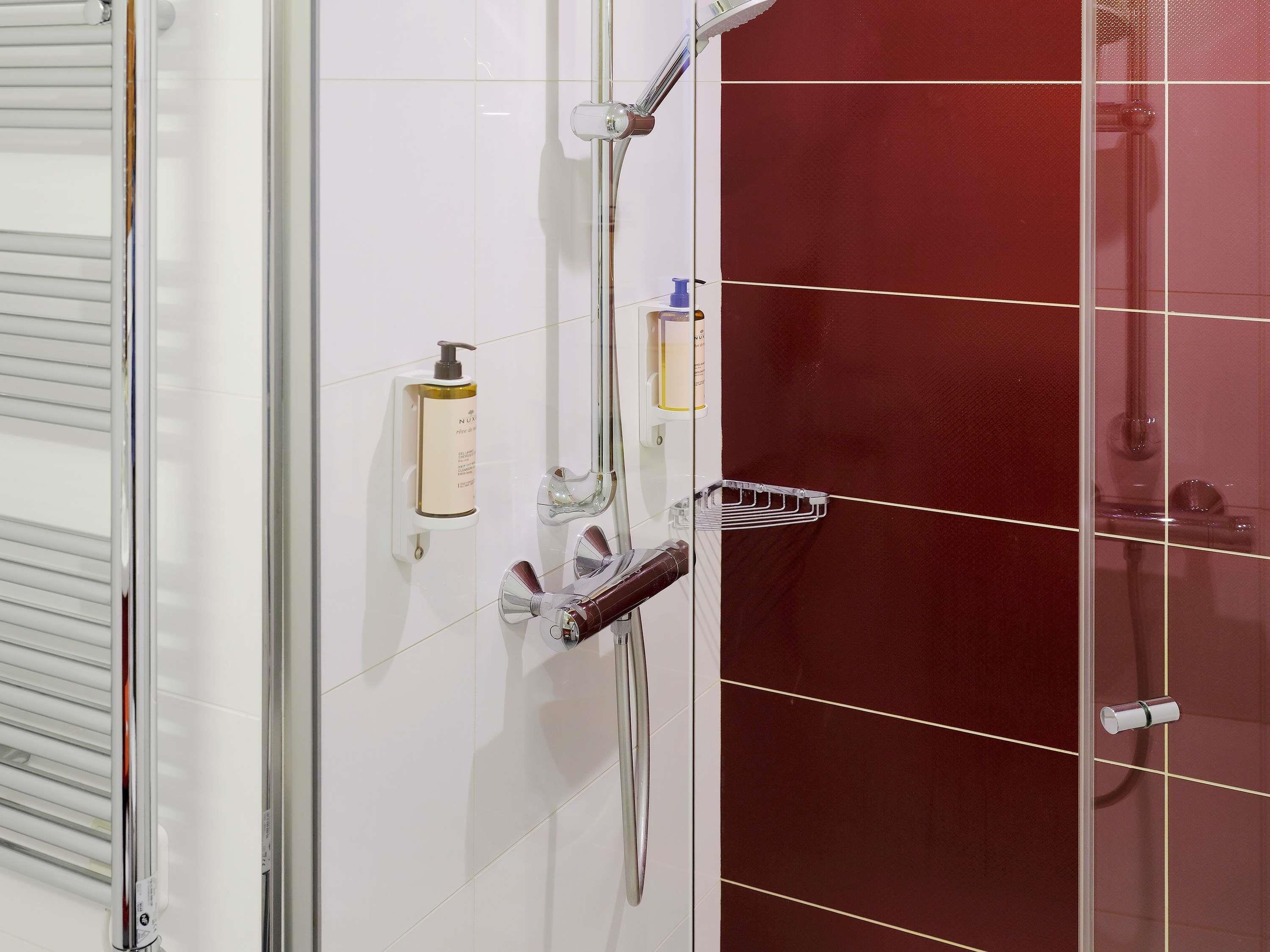 Double Classic Double Bed