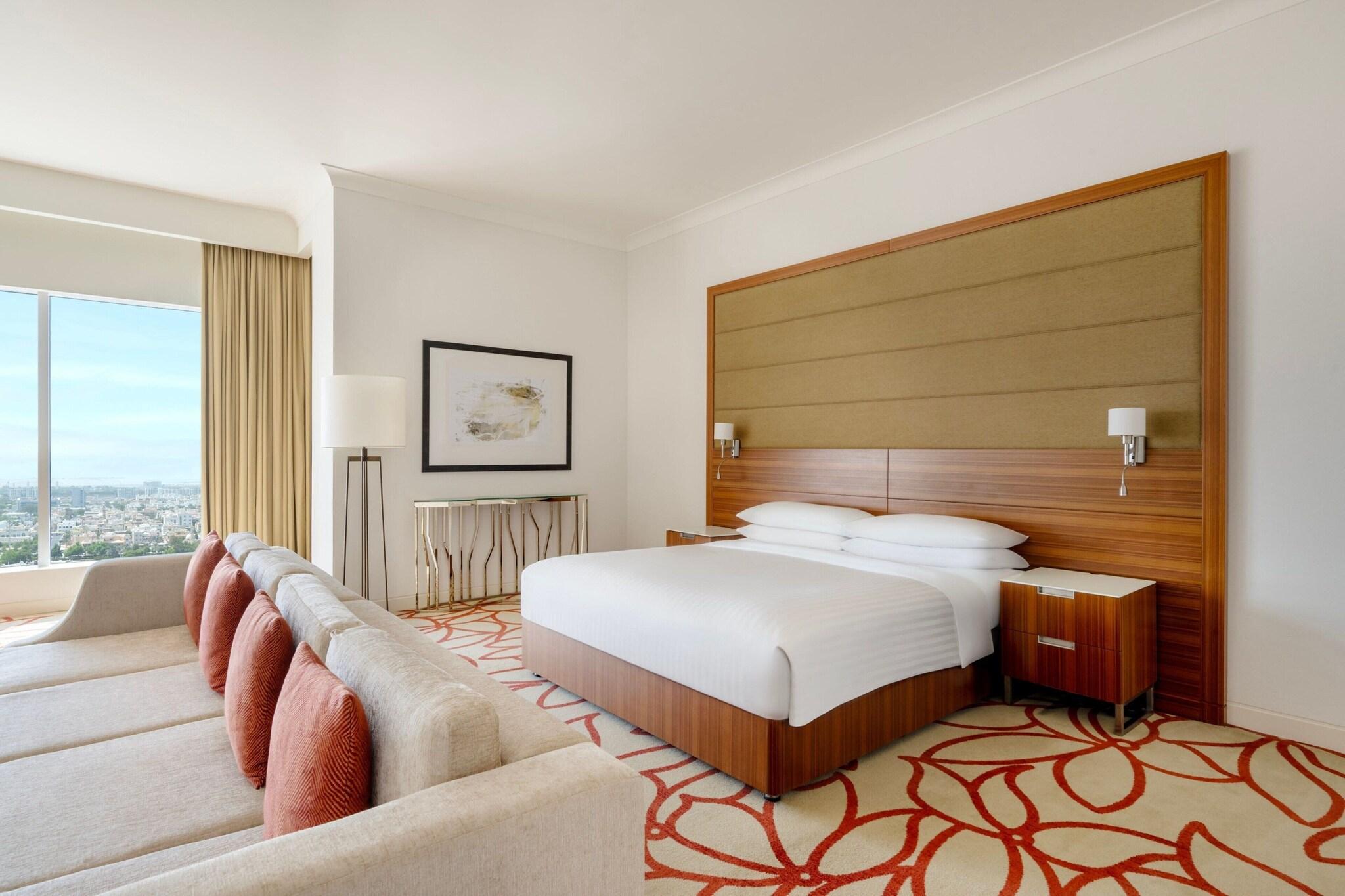 Junior Suite King Bed Smoking