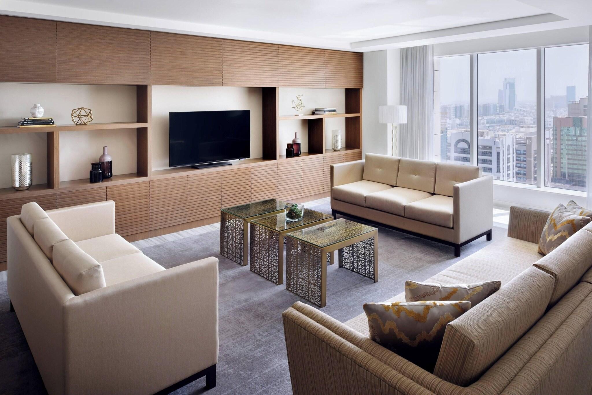 Junior Suite King Size Bed