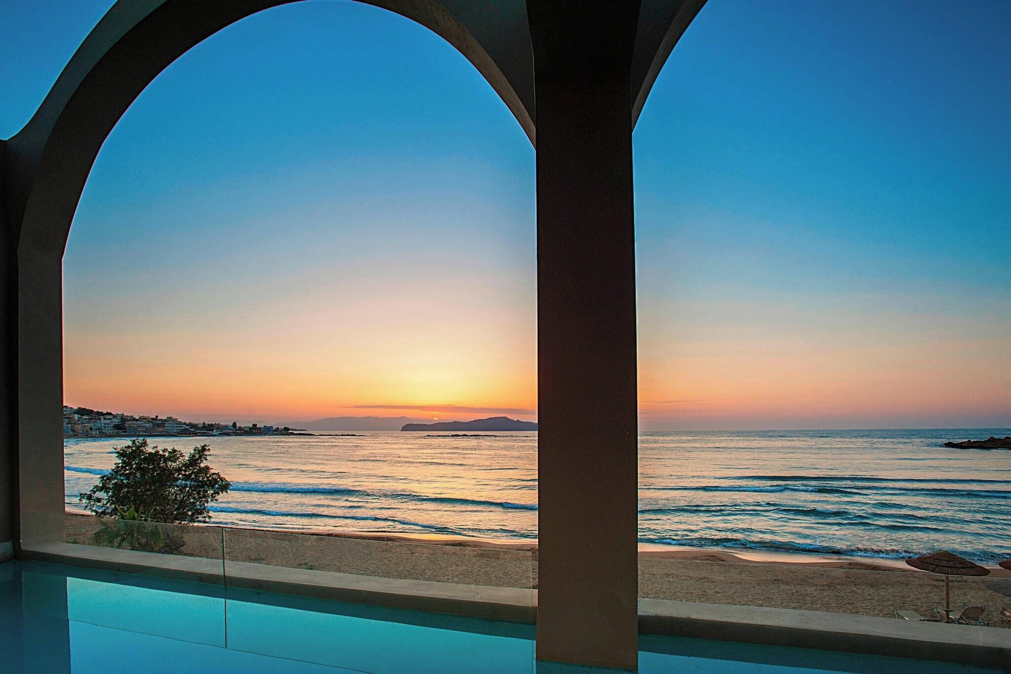 Double with Private Pool