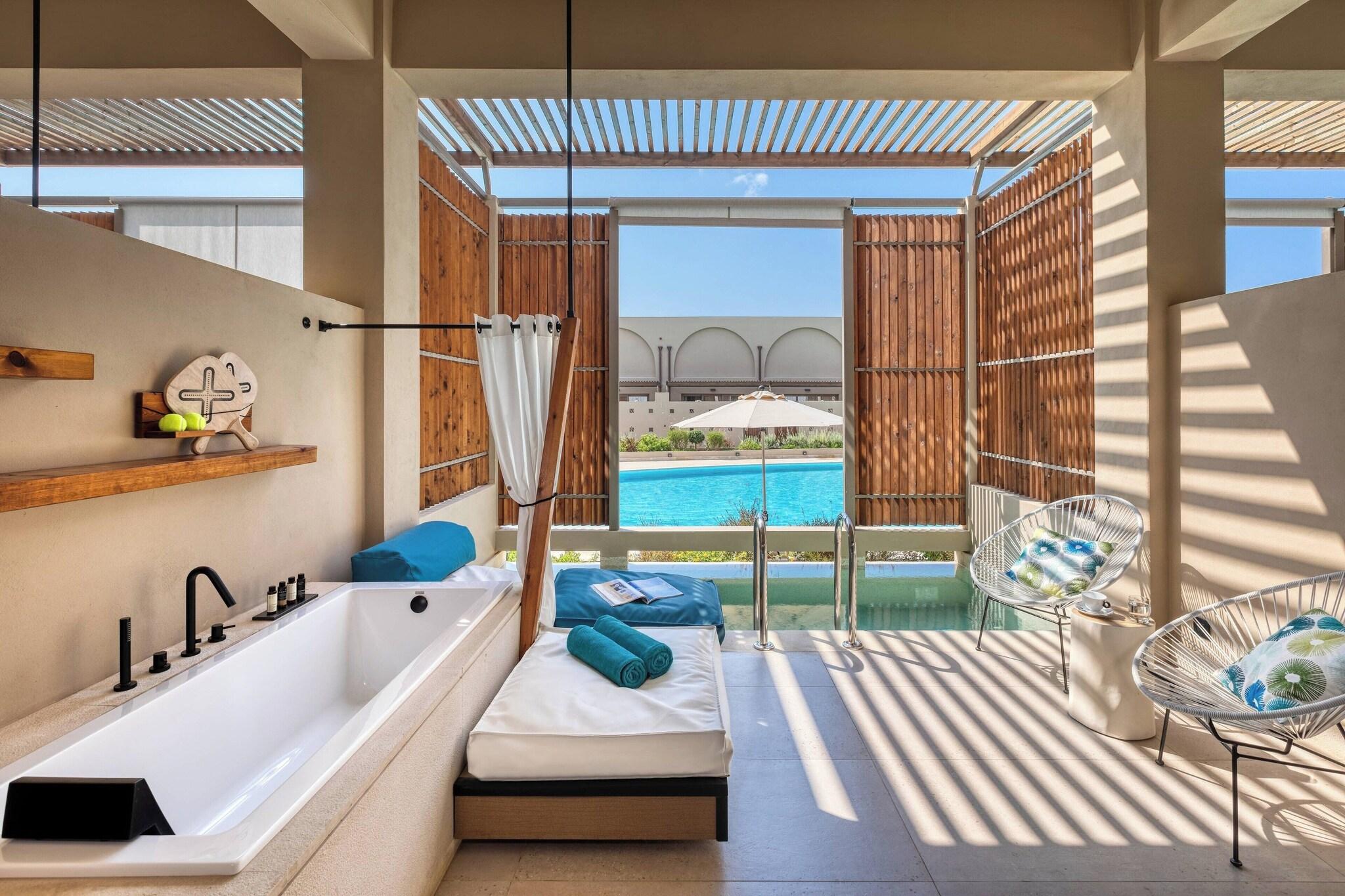 Double Pool View King Bed