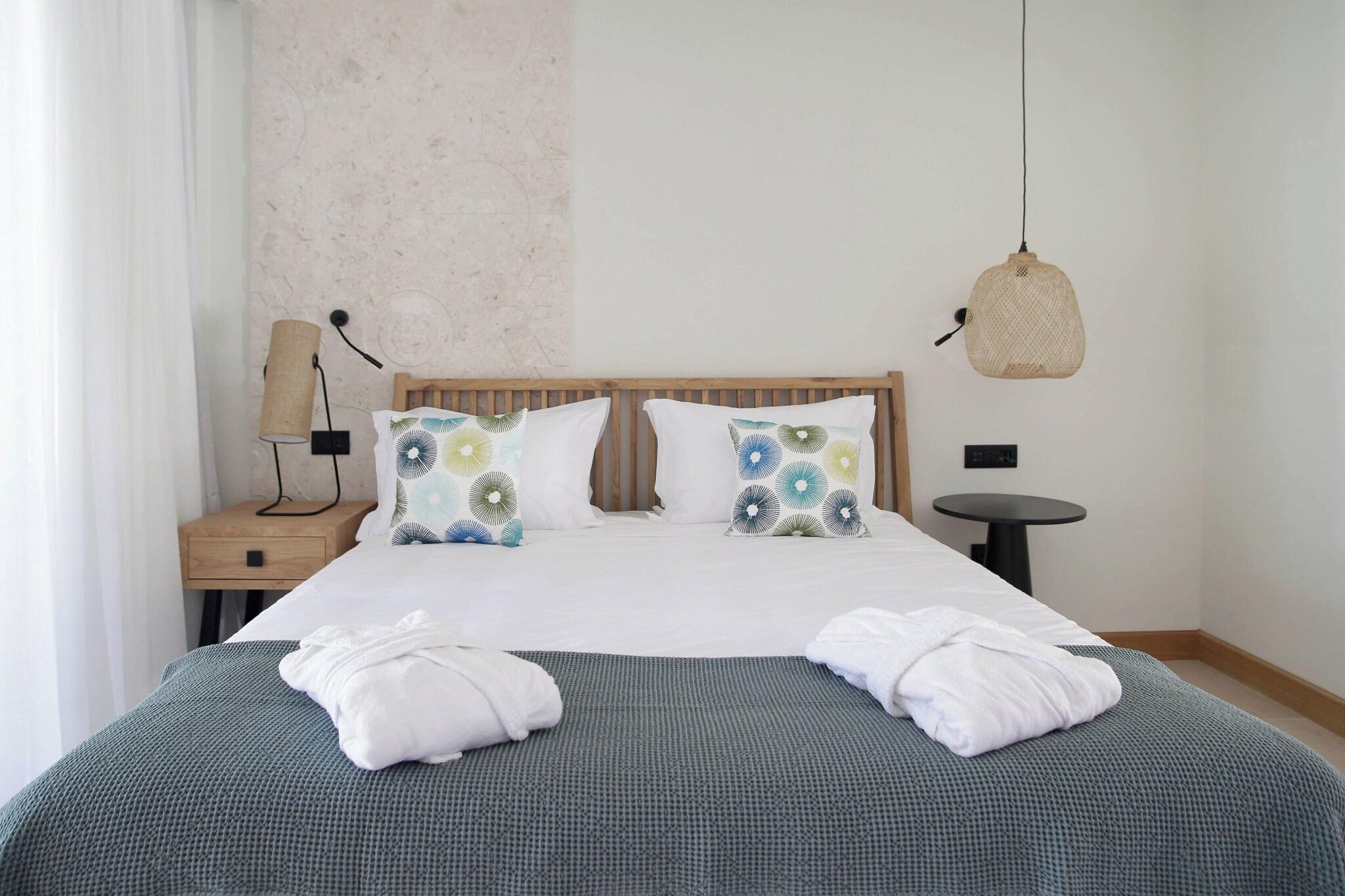 Suite Queen Size Bed
