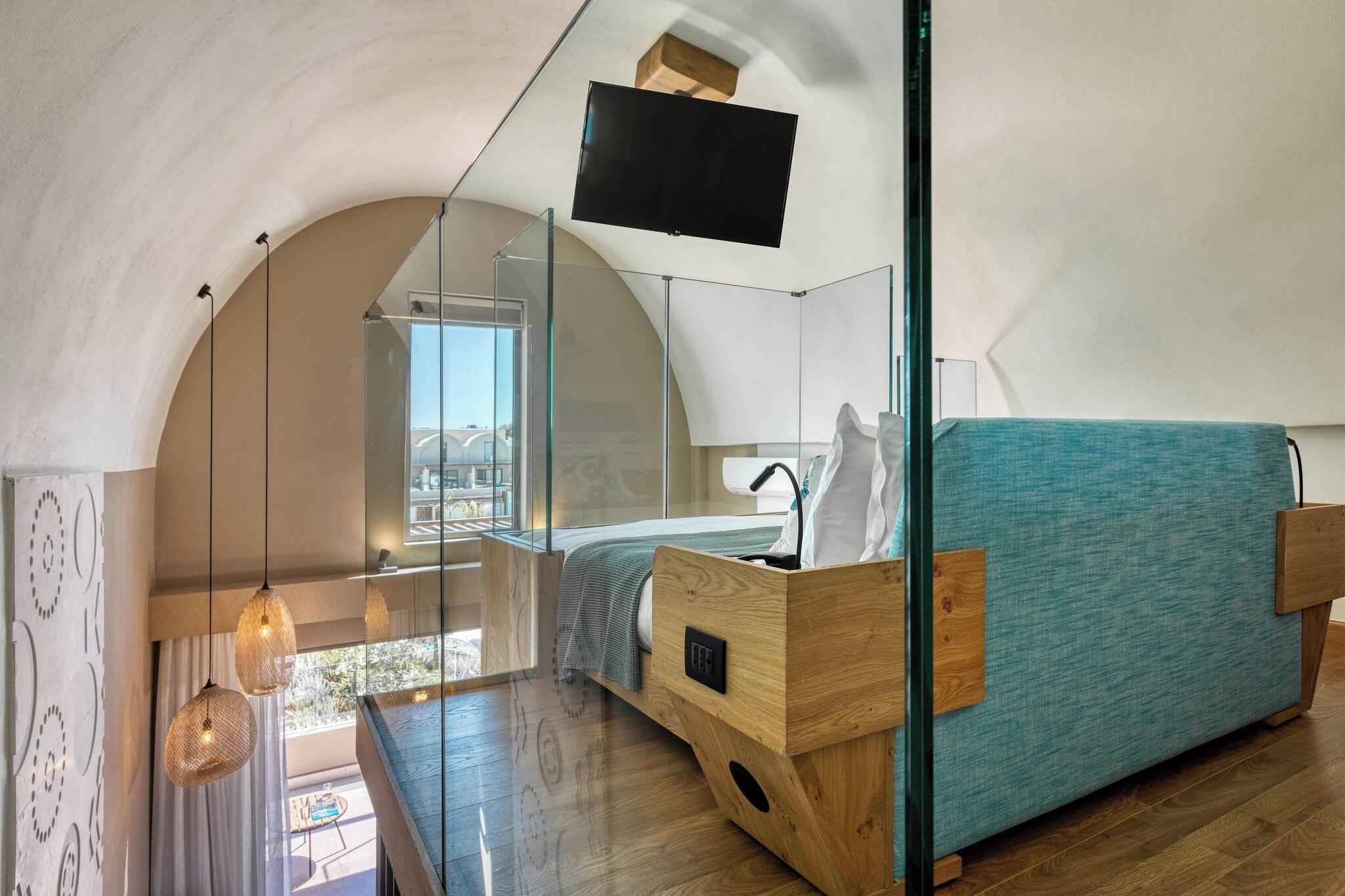 Suite with Jacuzzi with Views
