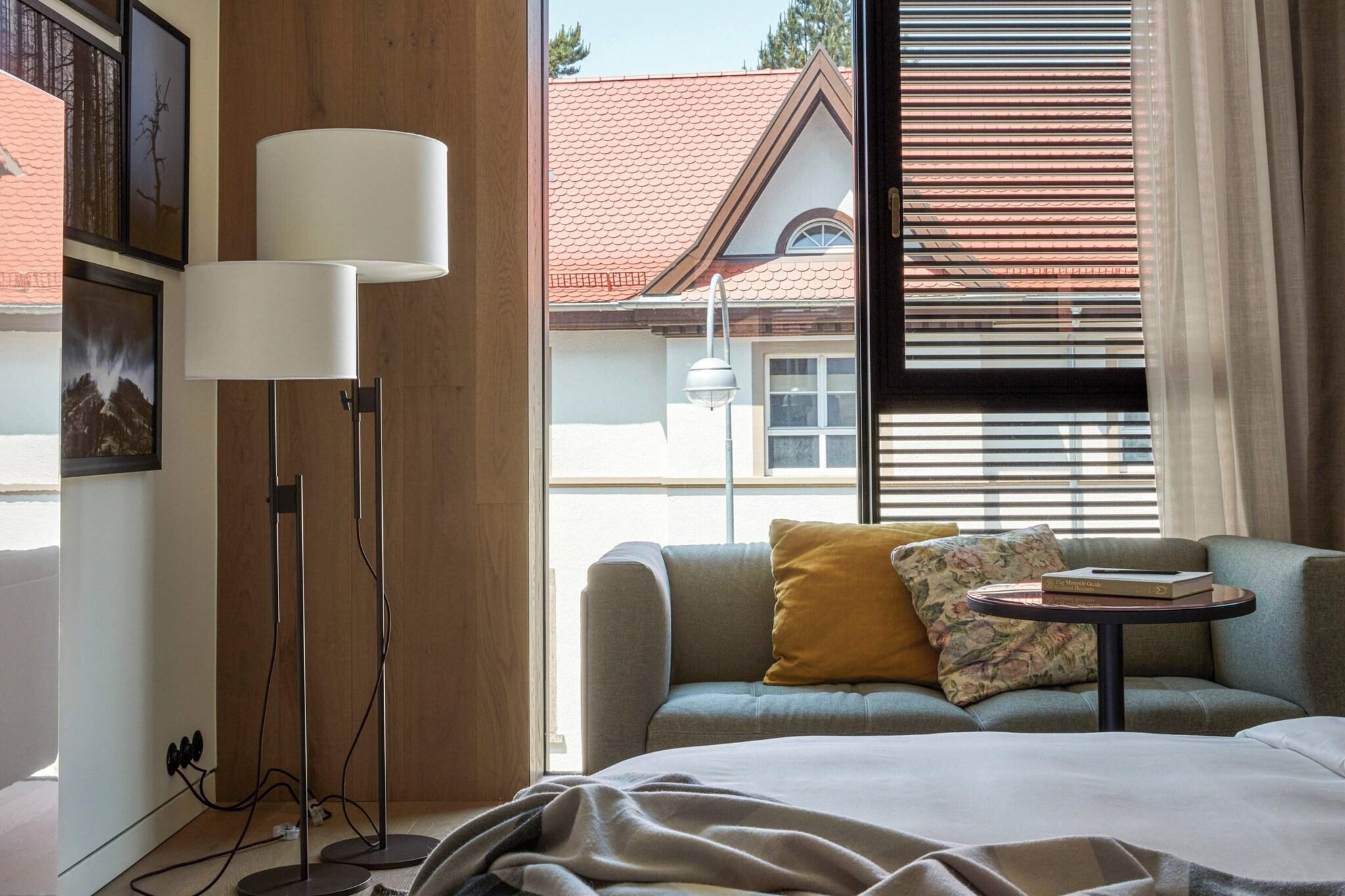 Double Superior King Bed