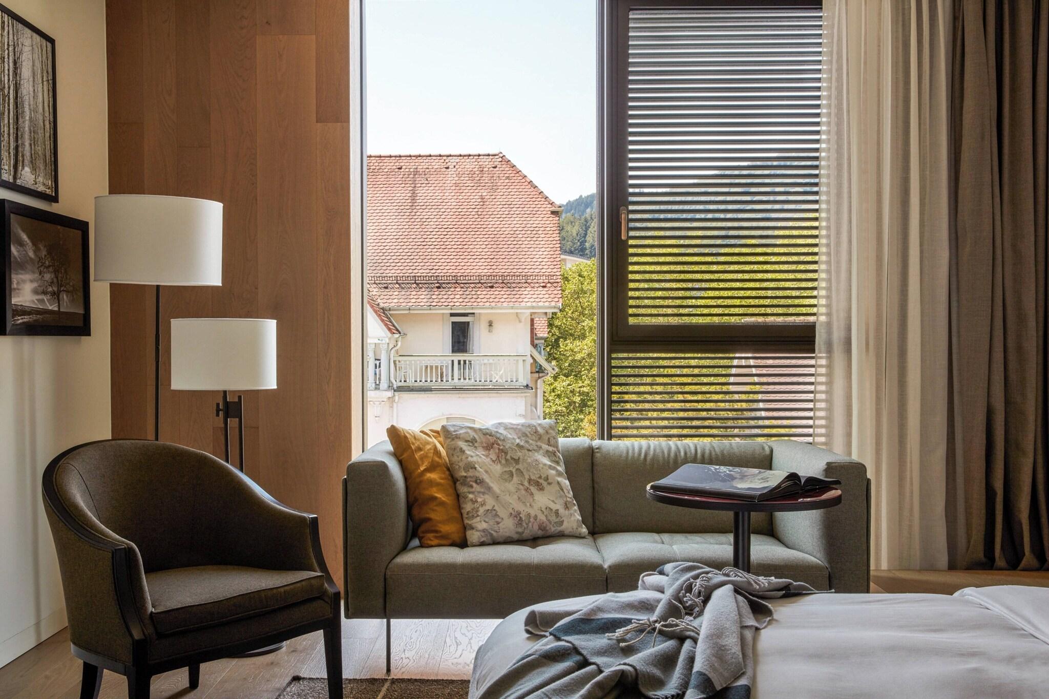 Double Deluxe King Bed