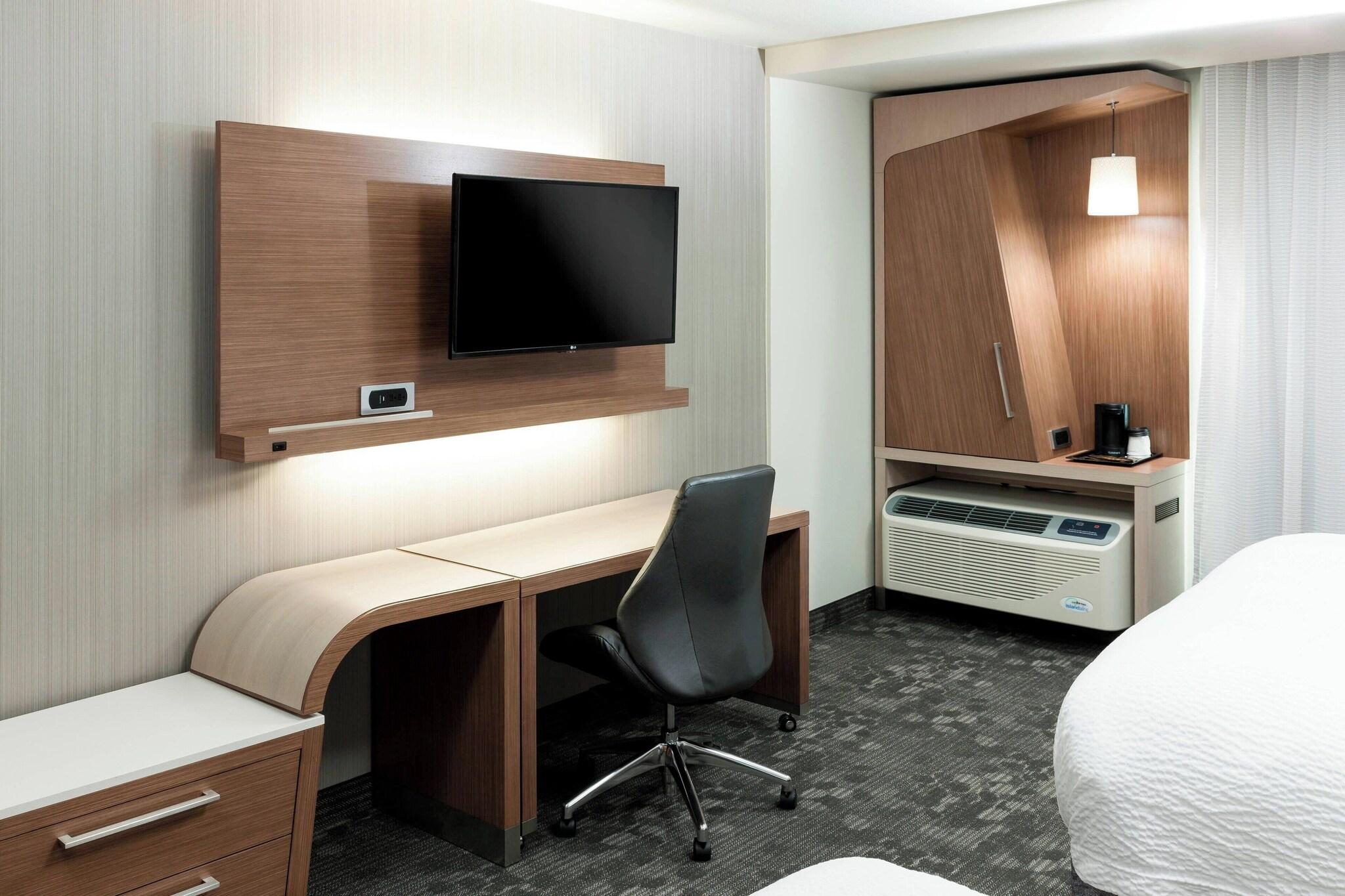 Double Two Queen Beds