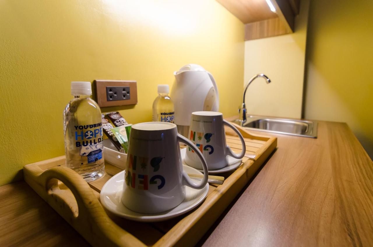 Double Queen Size Bed