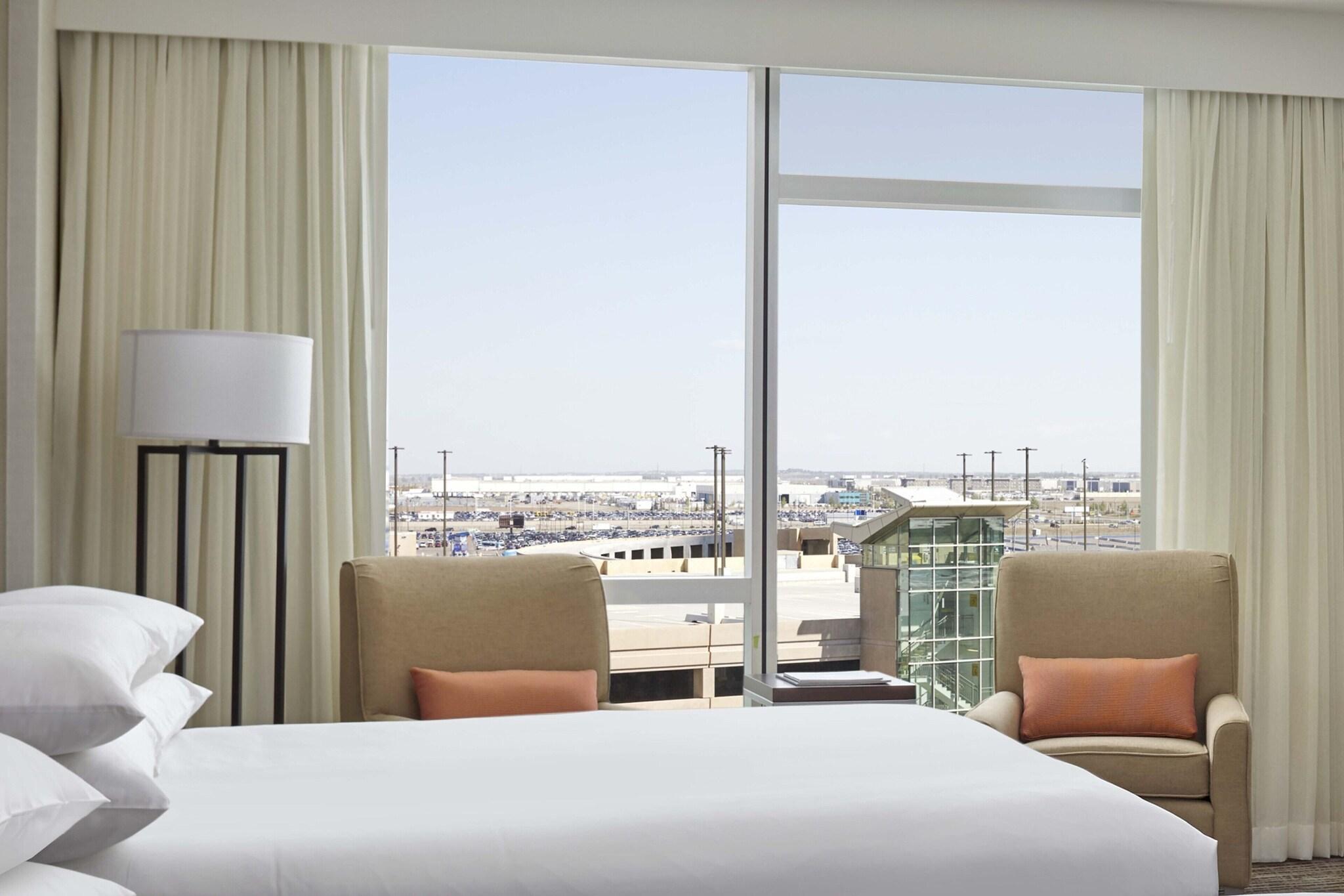 Double Club Two Queen Beds