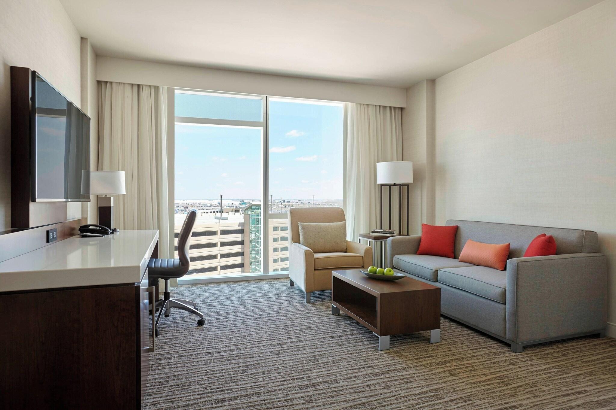 Suite King Bed One Bedroom 