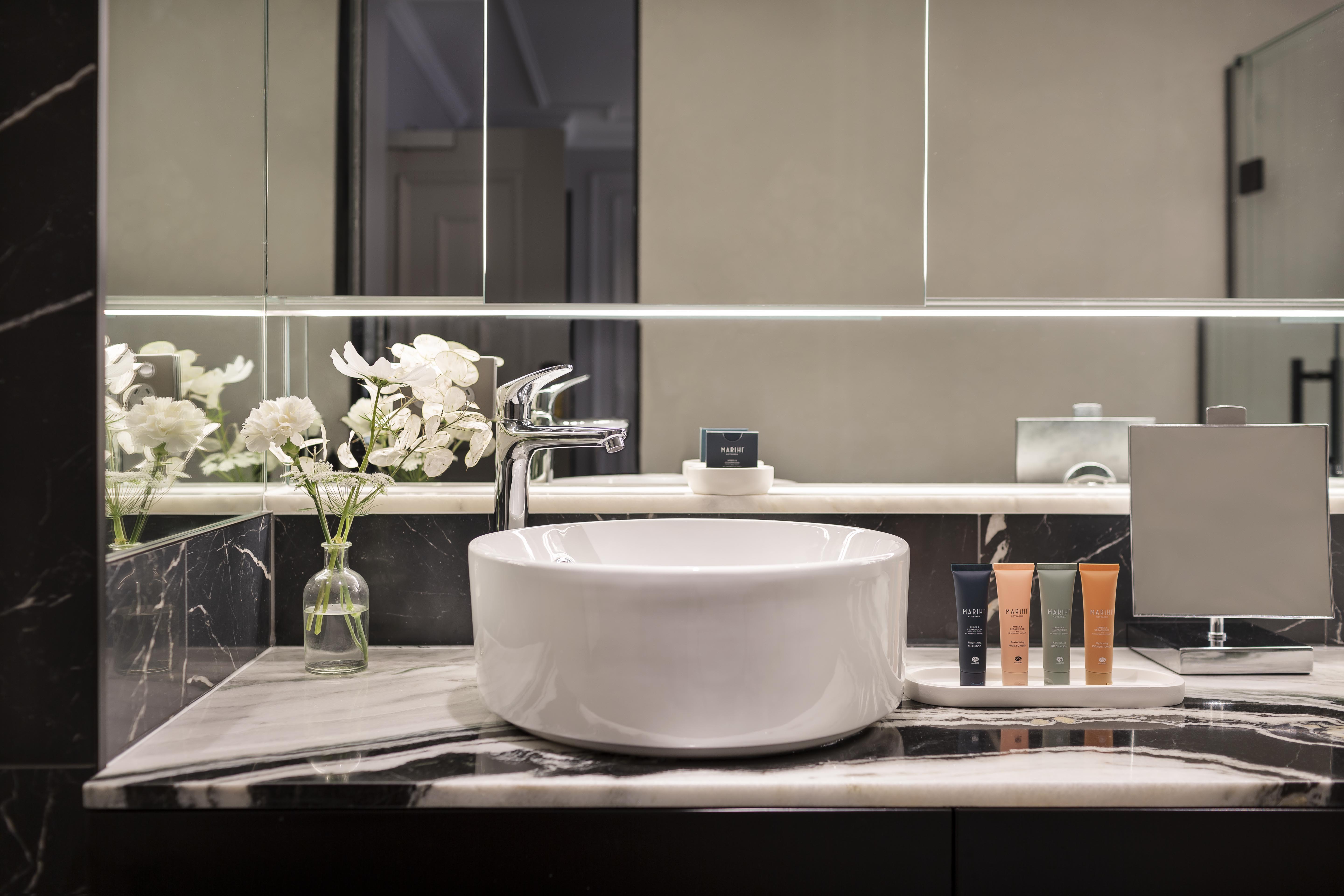 Double Superior King Bed