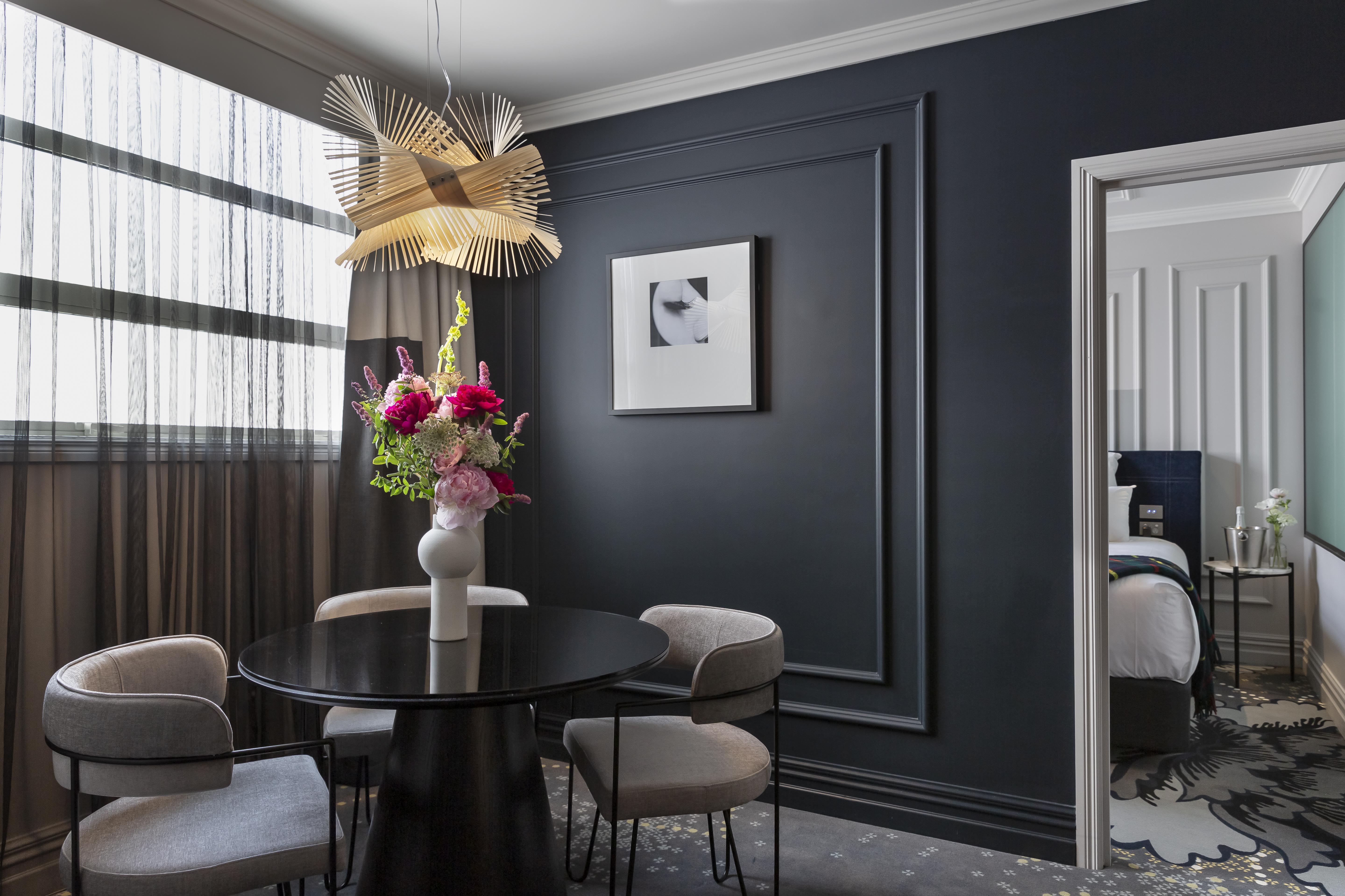 Suite King Bed One Bedroom 