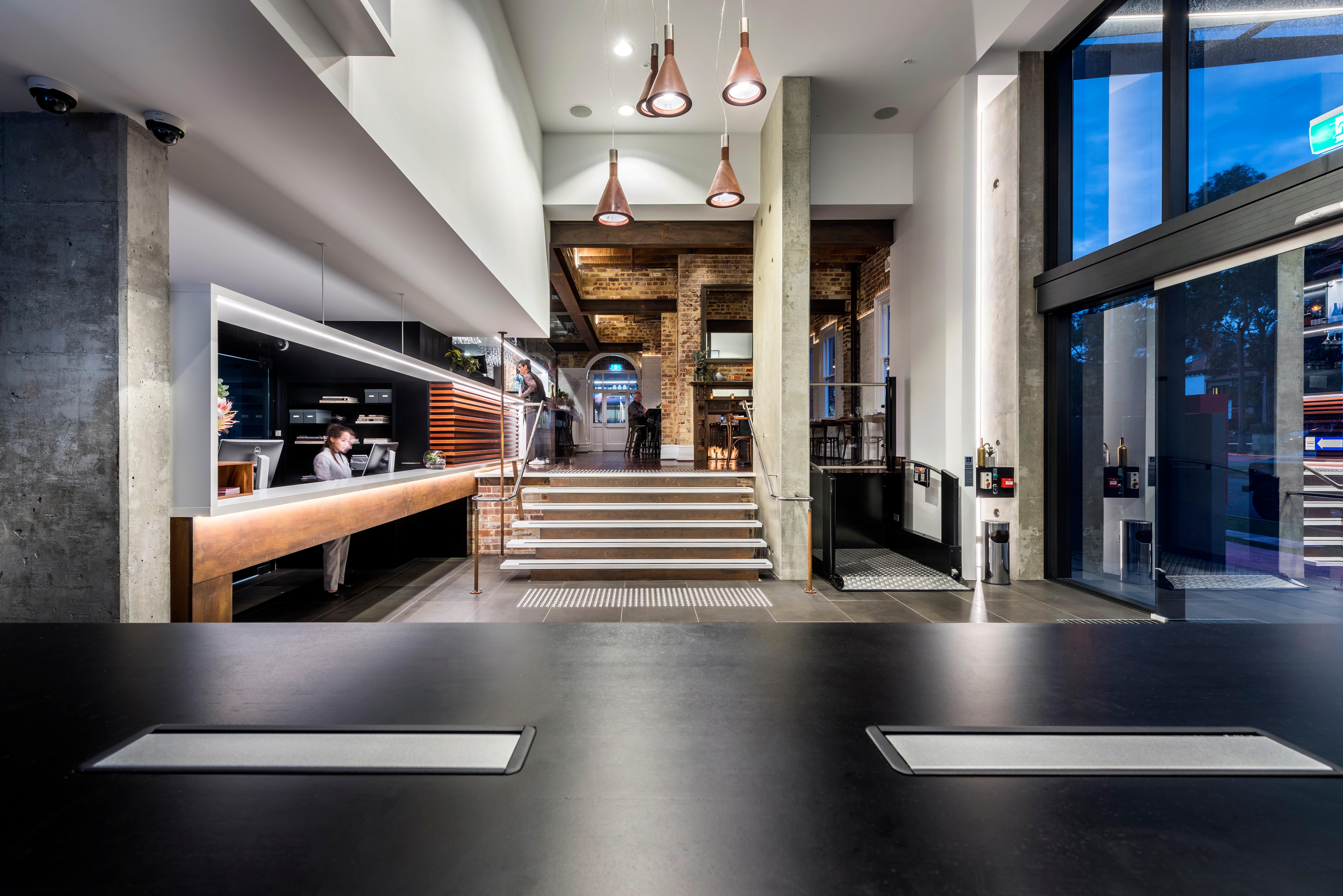 Double Deluxe King Bed