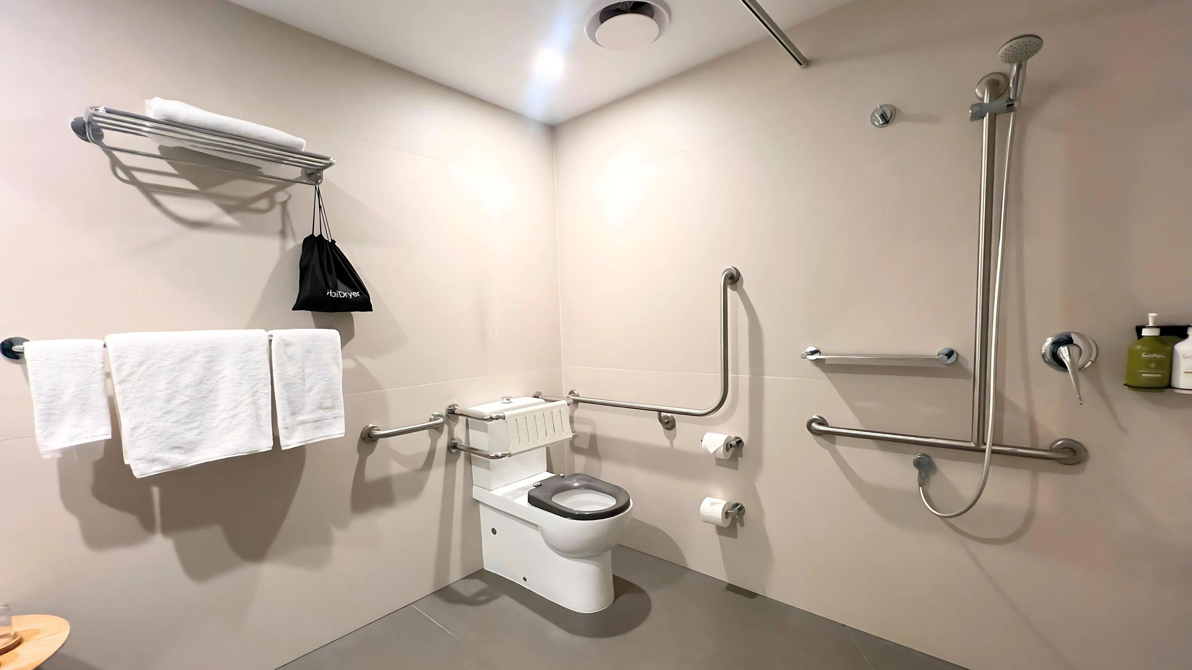 Double Accessible-queen Size Bed