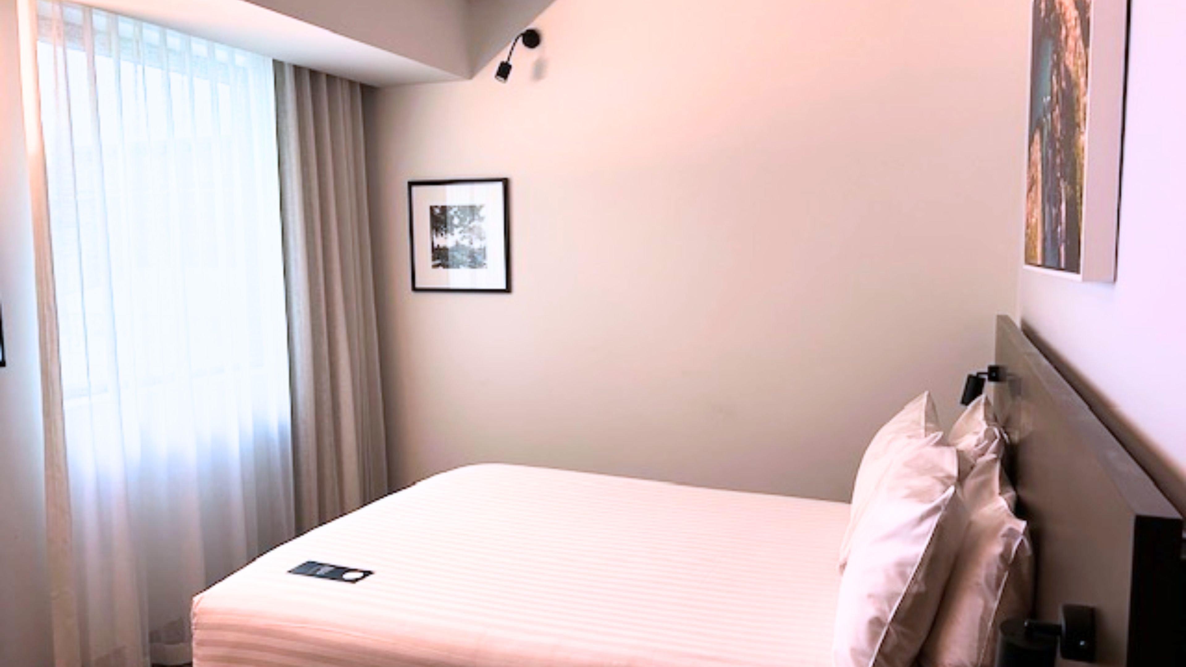 Double Queen Size Bed