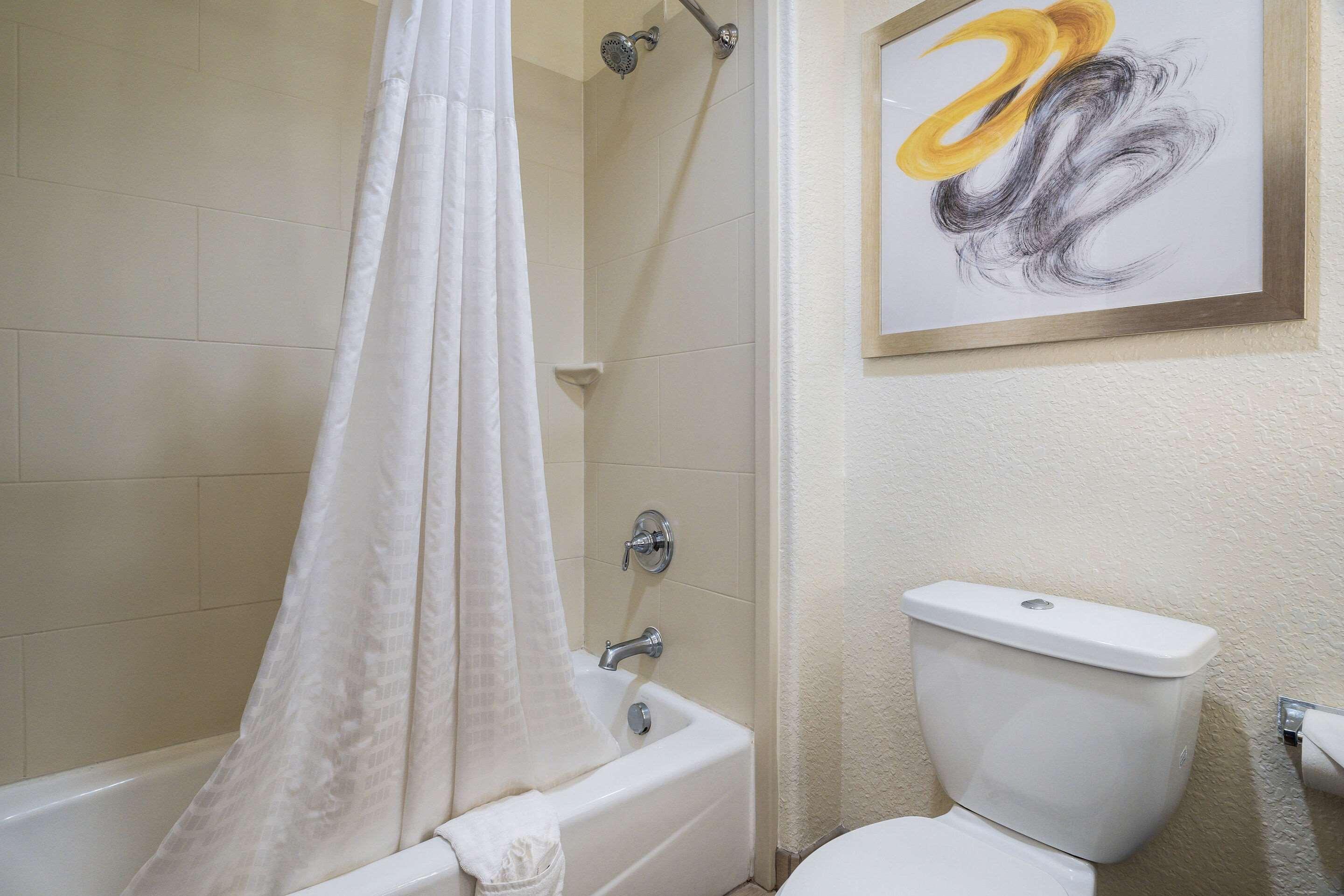 Double King Bed Non Smoking