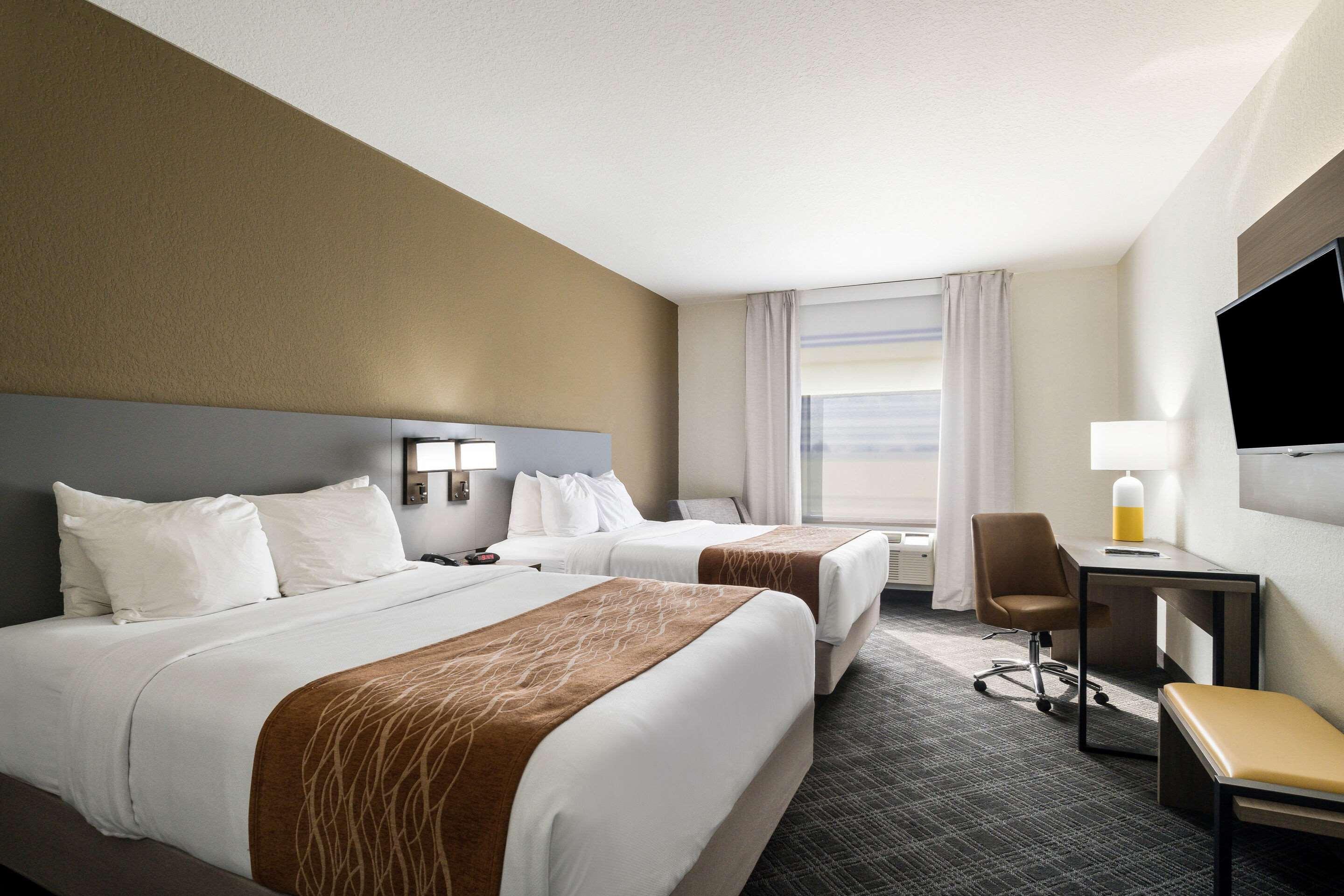 Double Two Queen Beds Non Smoking