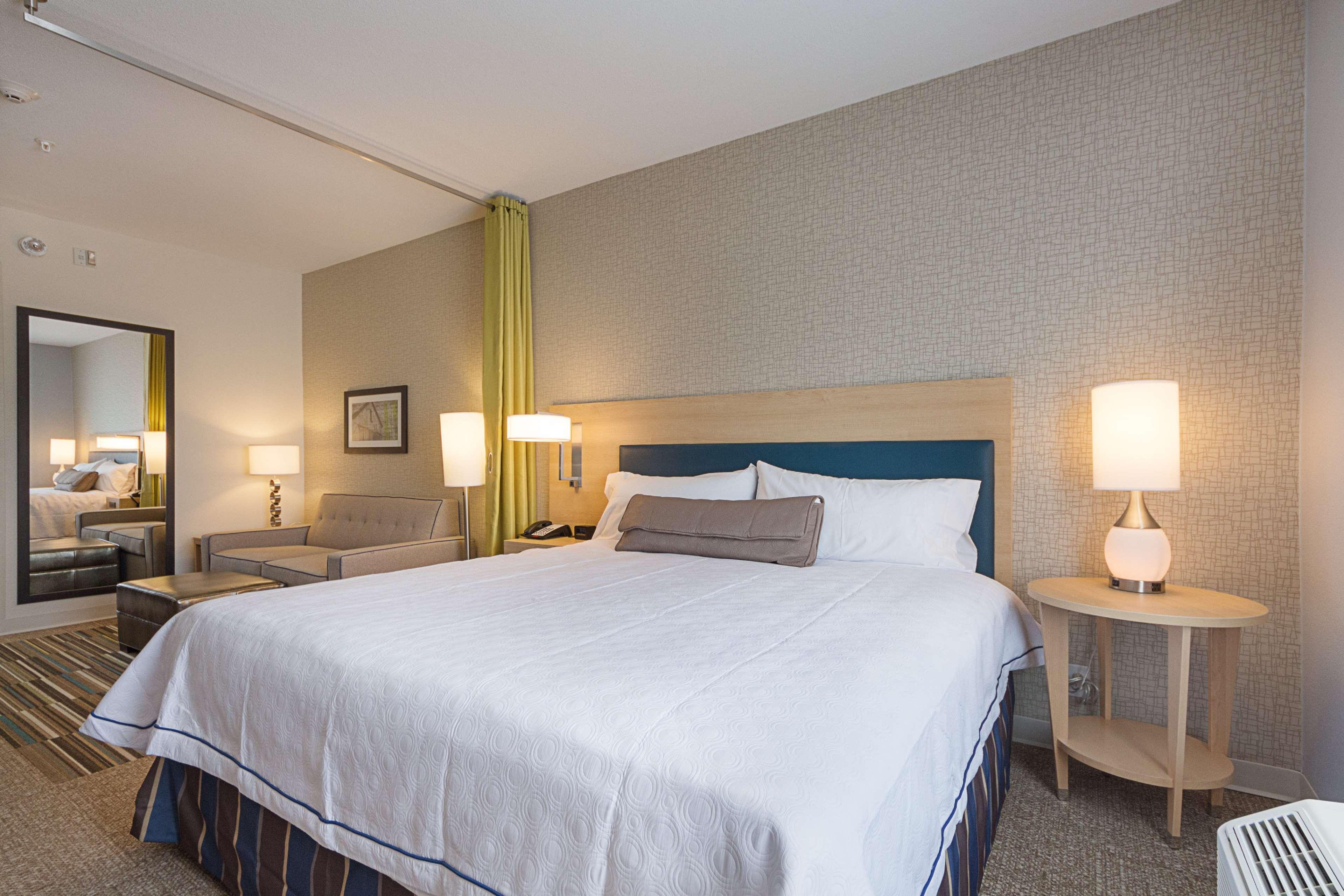 Studio King Bed Non Smoking