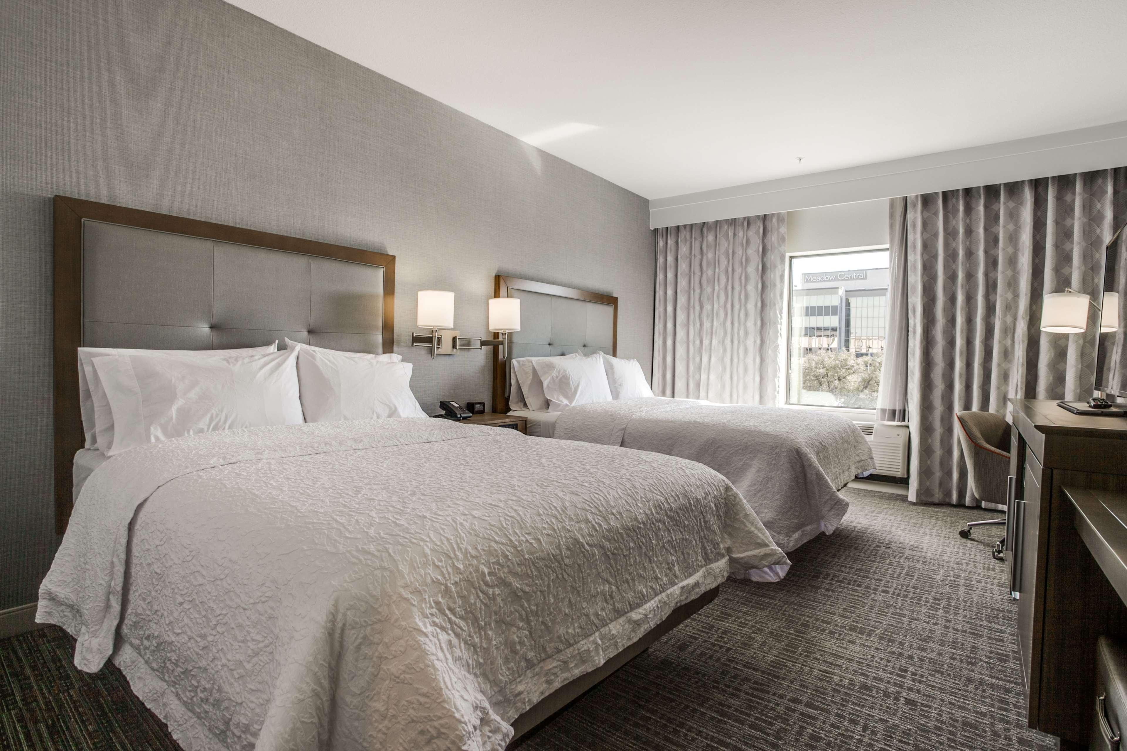 Double Two Queen Beds Non Smoking