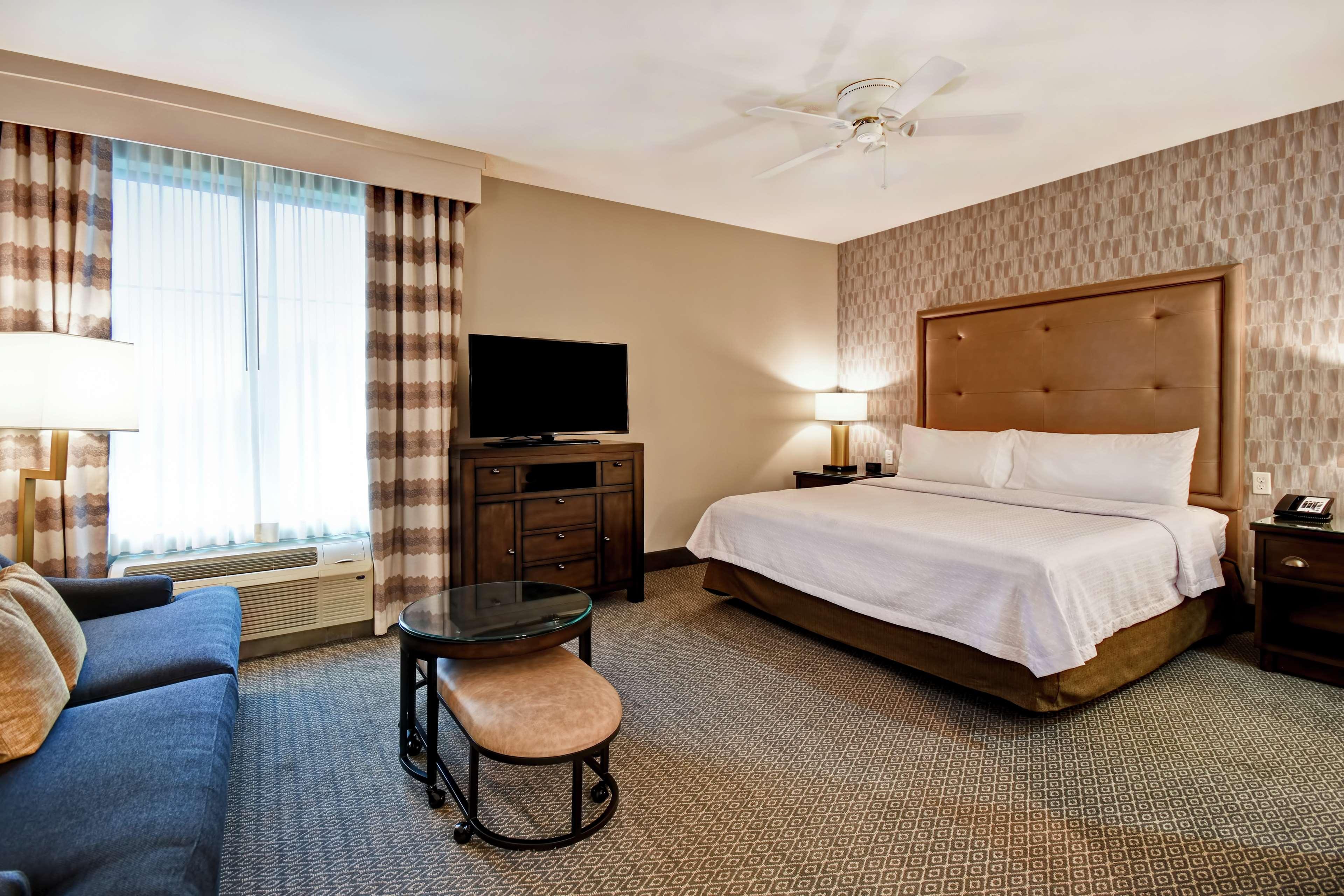 Suite Two Queen Beds