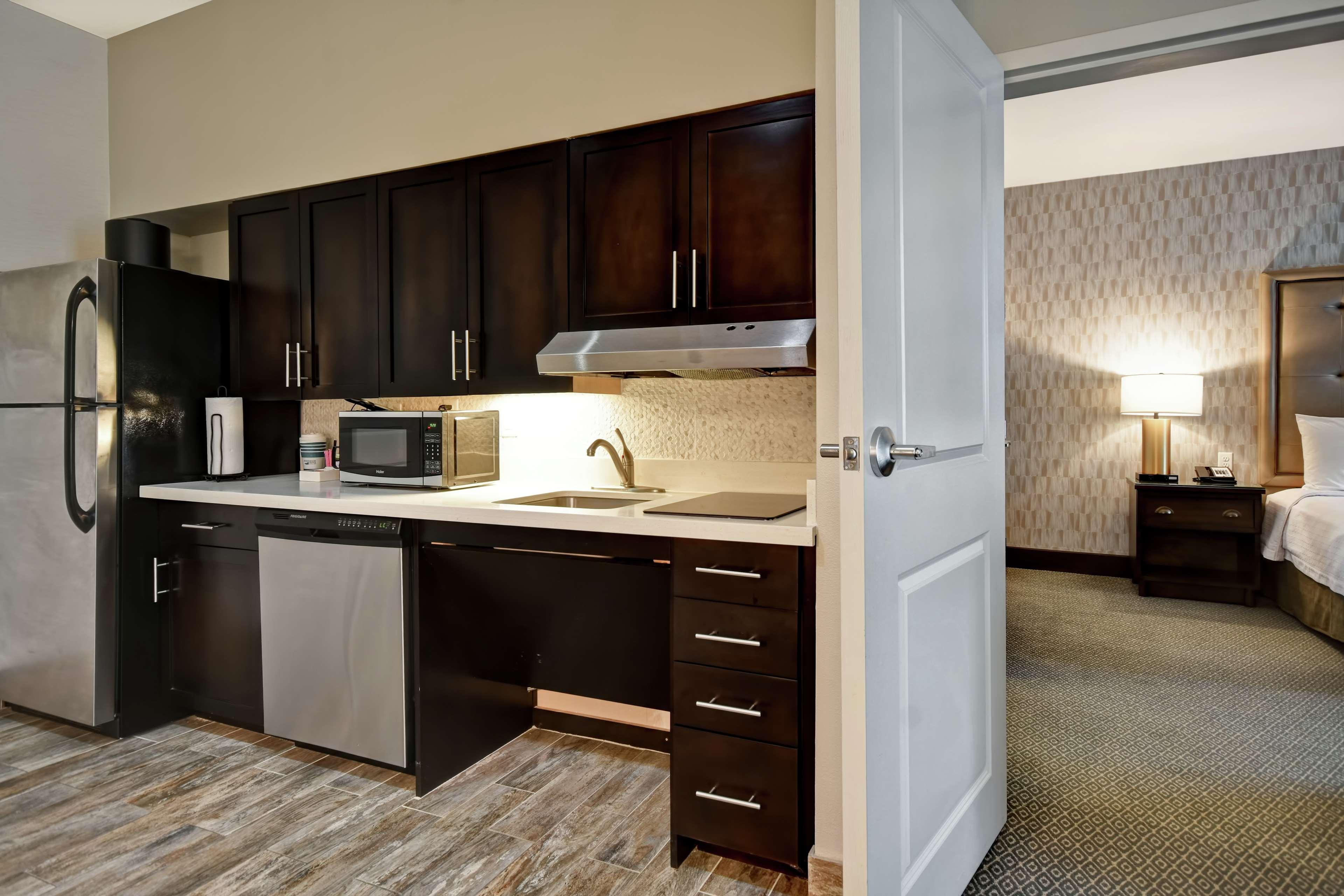 Suite Two Queen Beds
