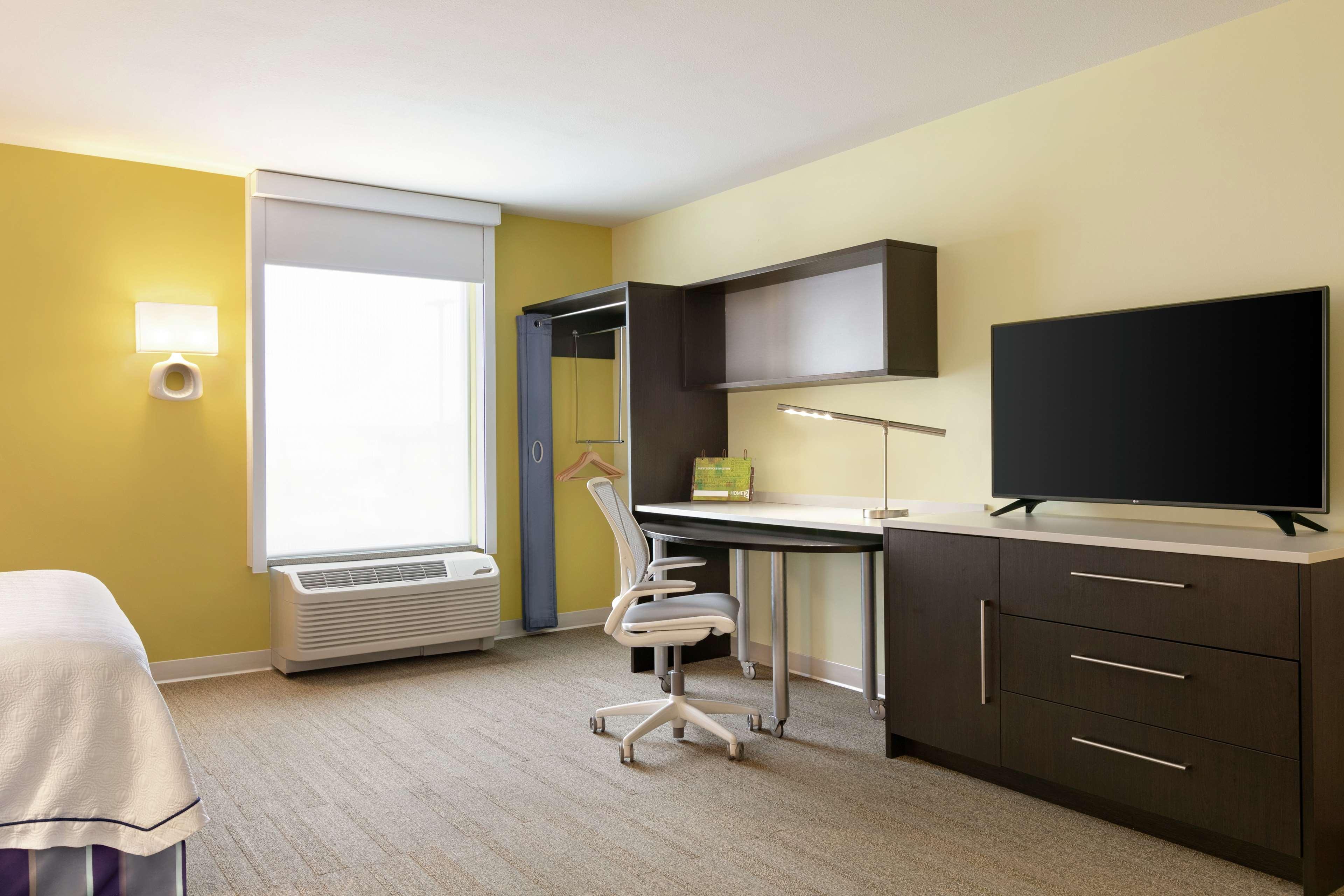 Suite Queen Bed Non Smoking