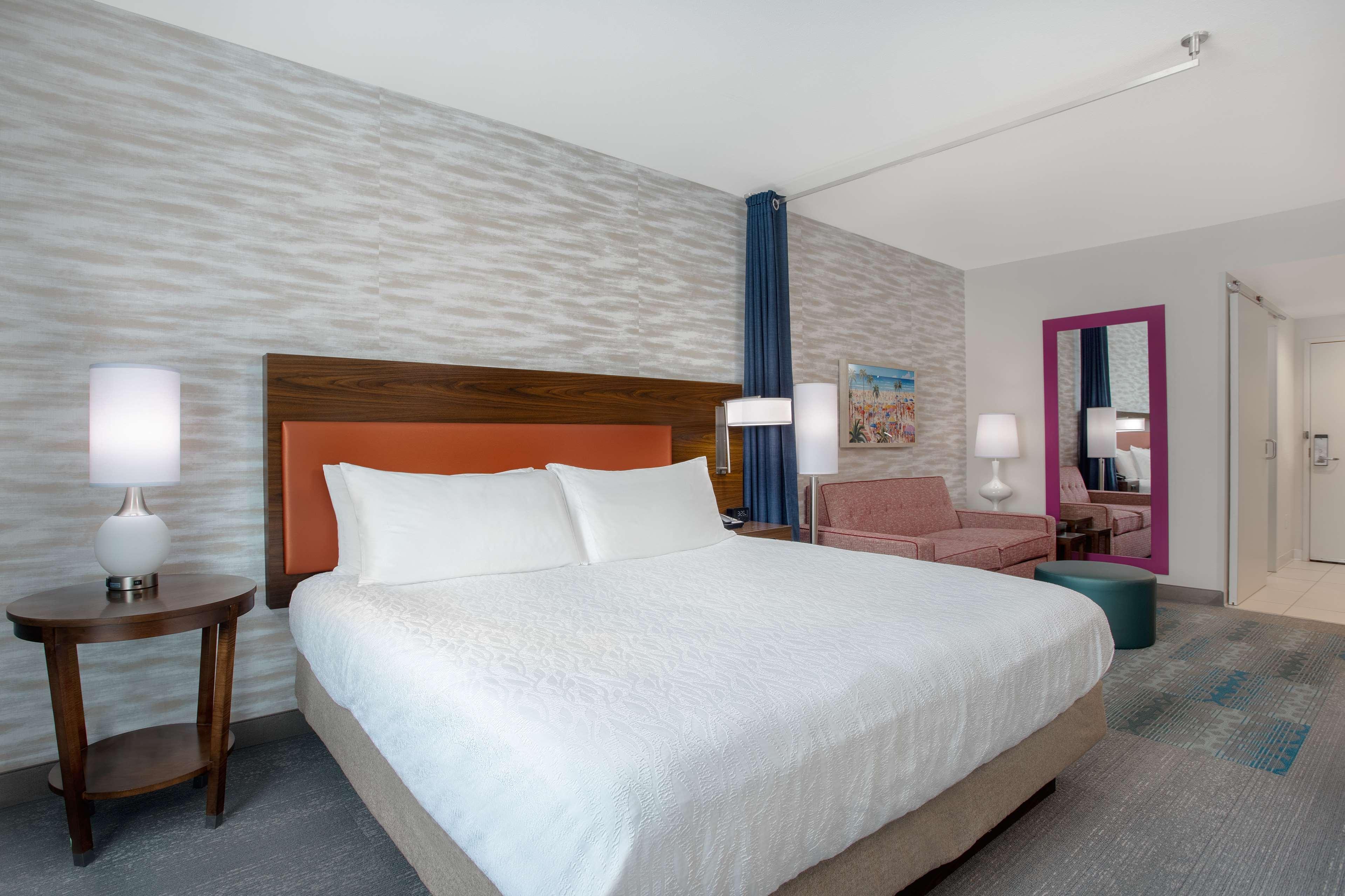 Studio King Size Bed