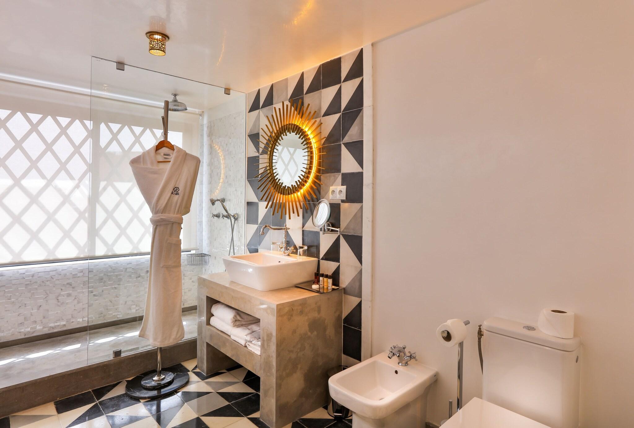 Suite Deluxe Two Beds