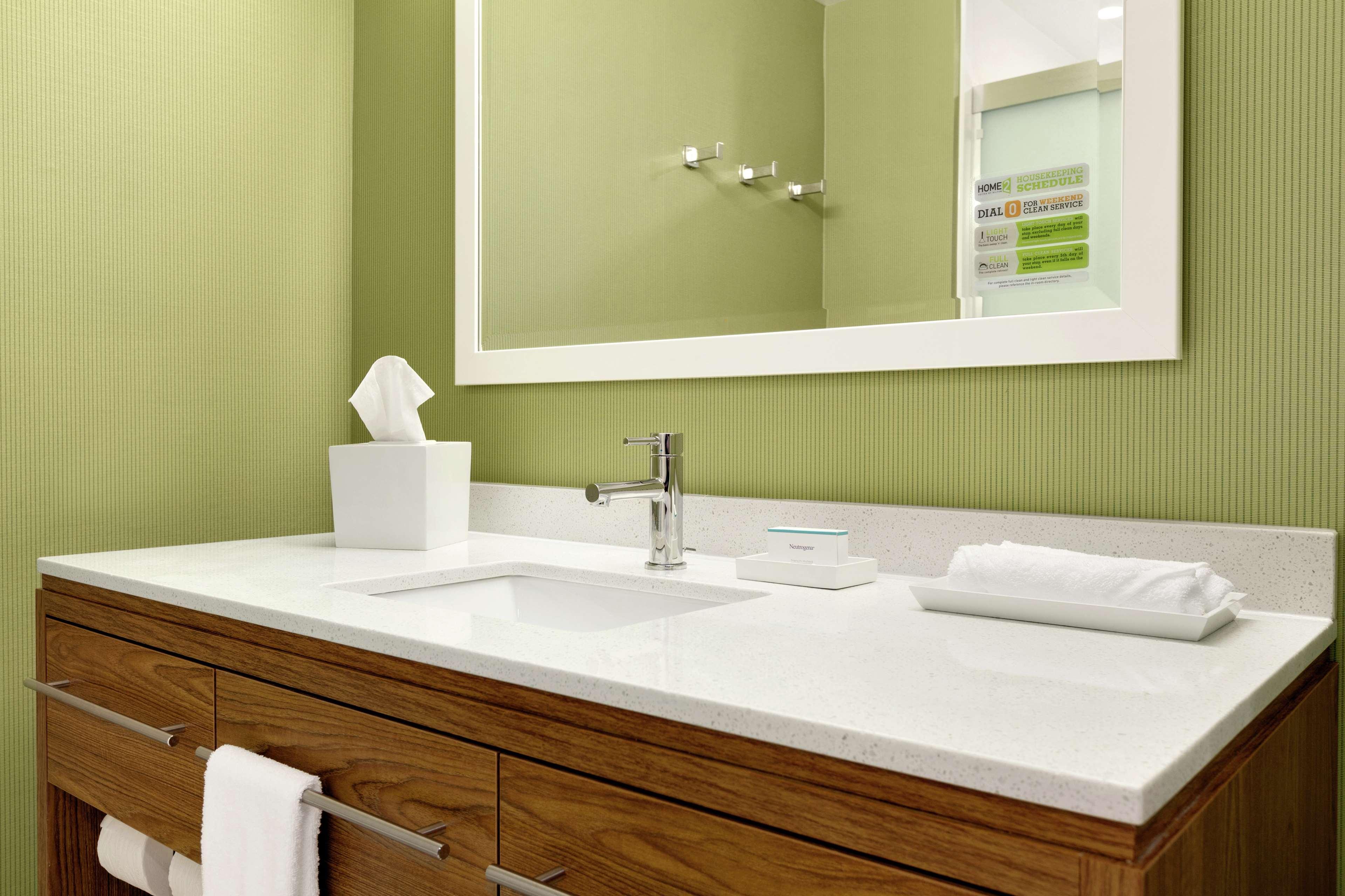 Studio King Size Bed