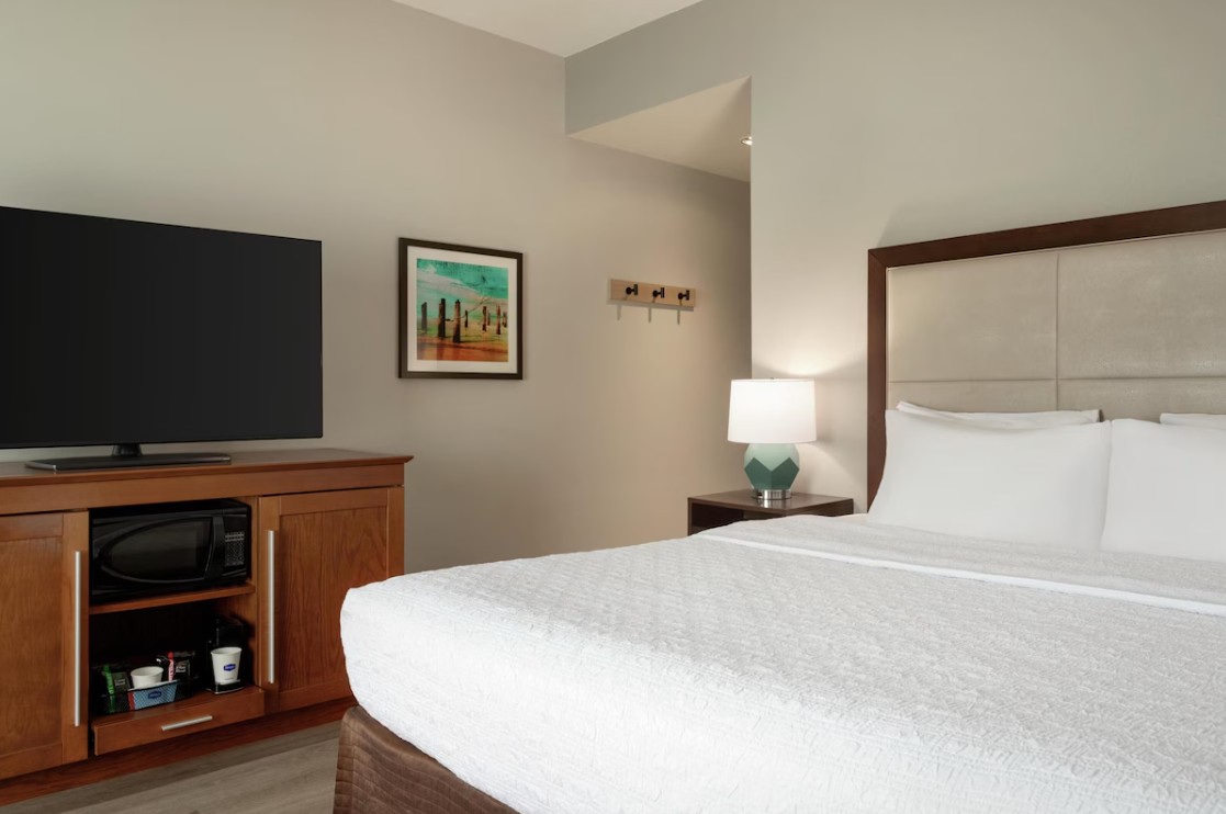 Double King Bed Non Smoking