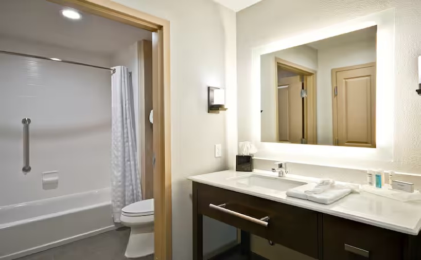 Suite Ocean View Two Queen Beds