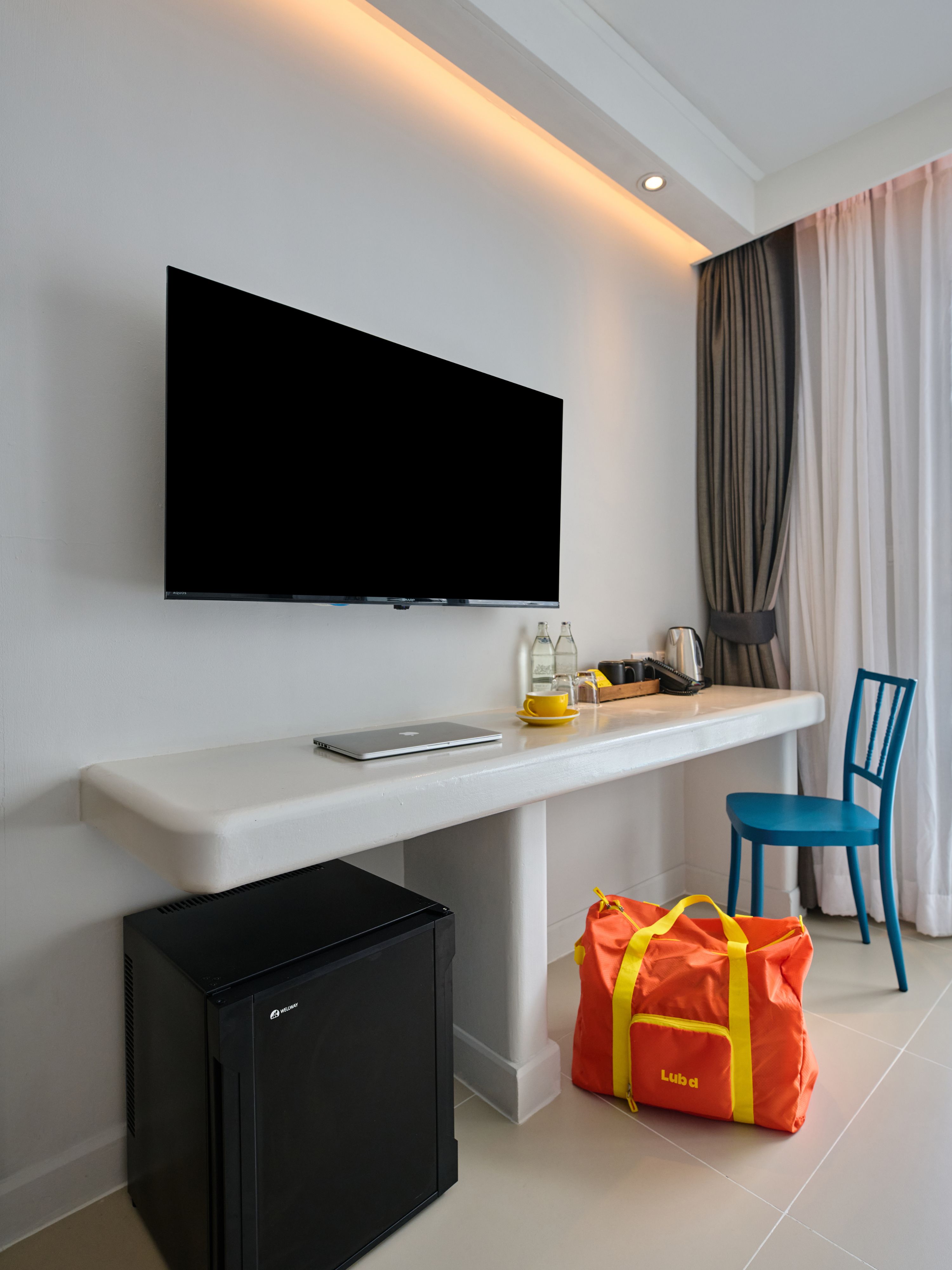 Double Deluxe Pool View