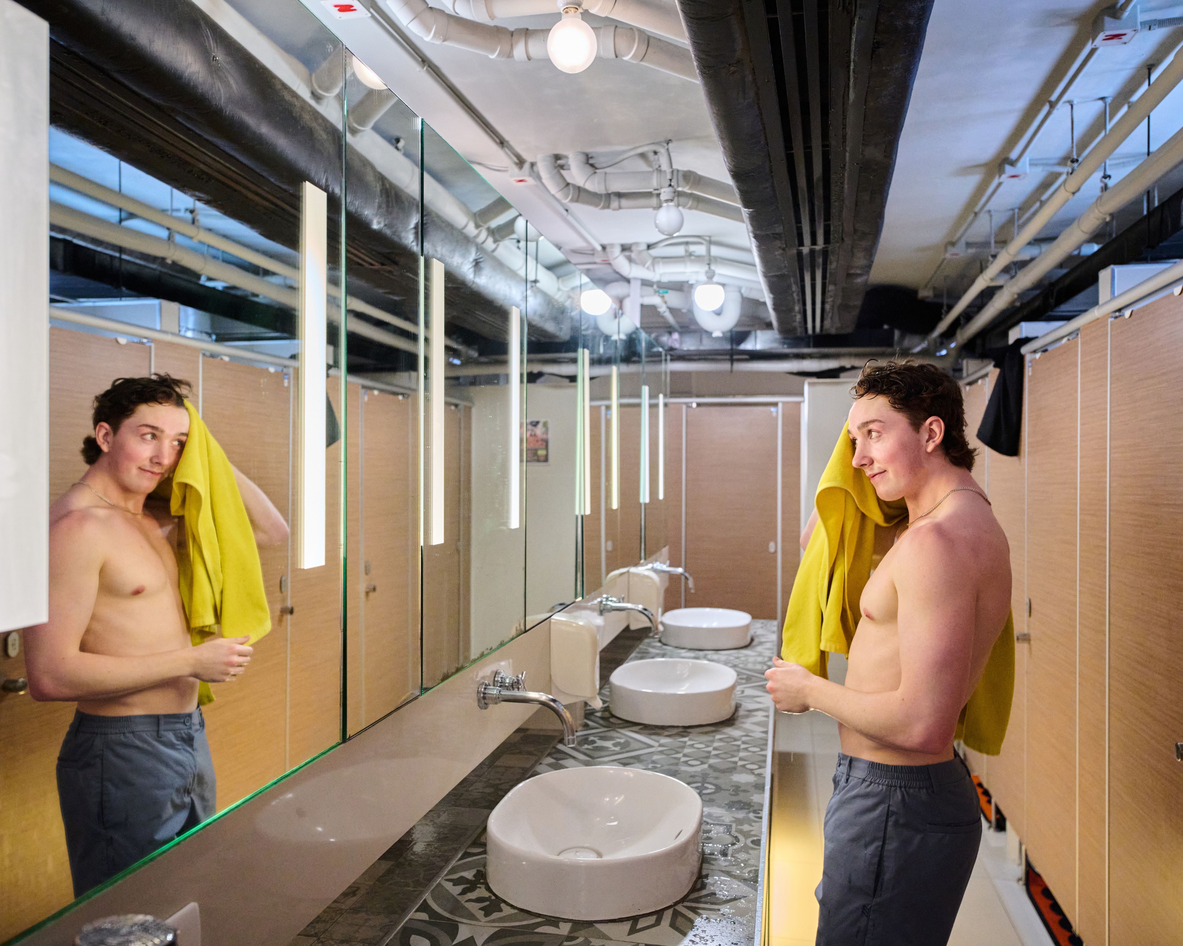 Bed in Dormitory Bunk Bed