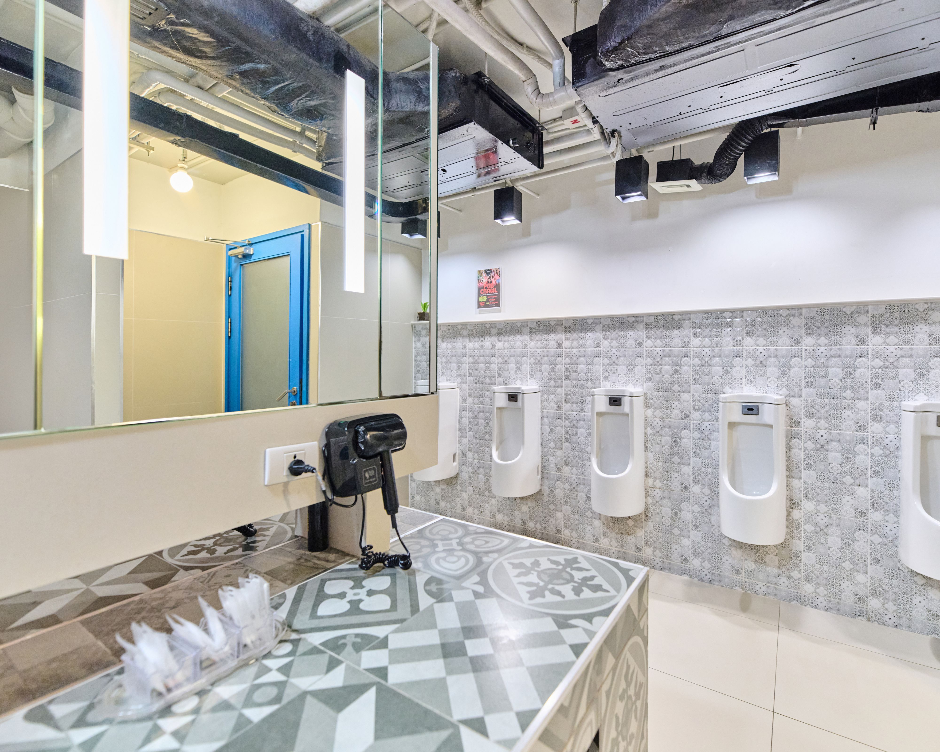 Bed in Dormitory Bunk Bed