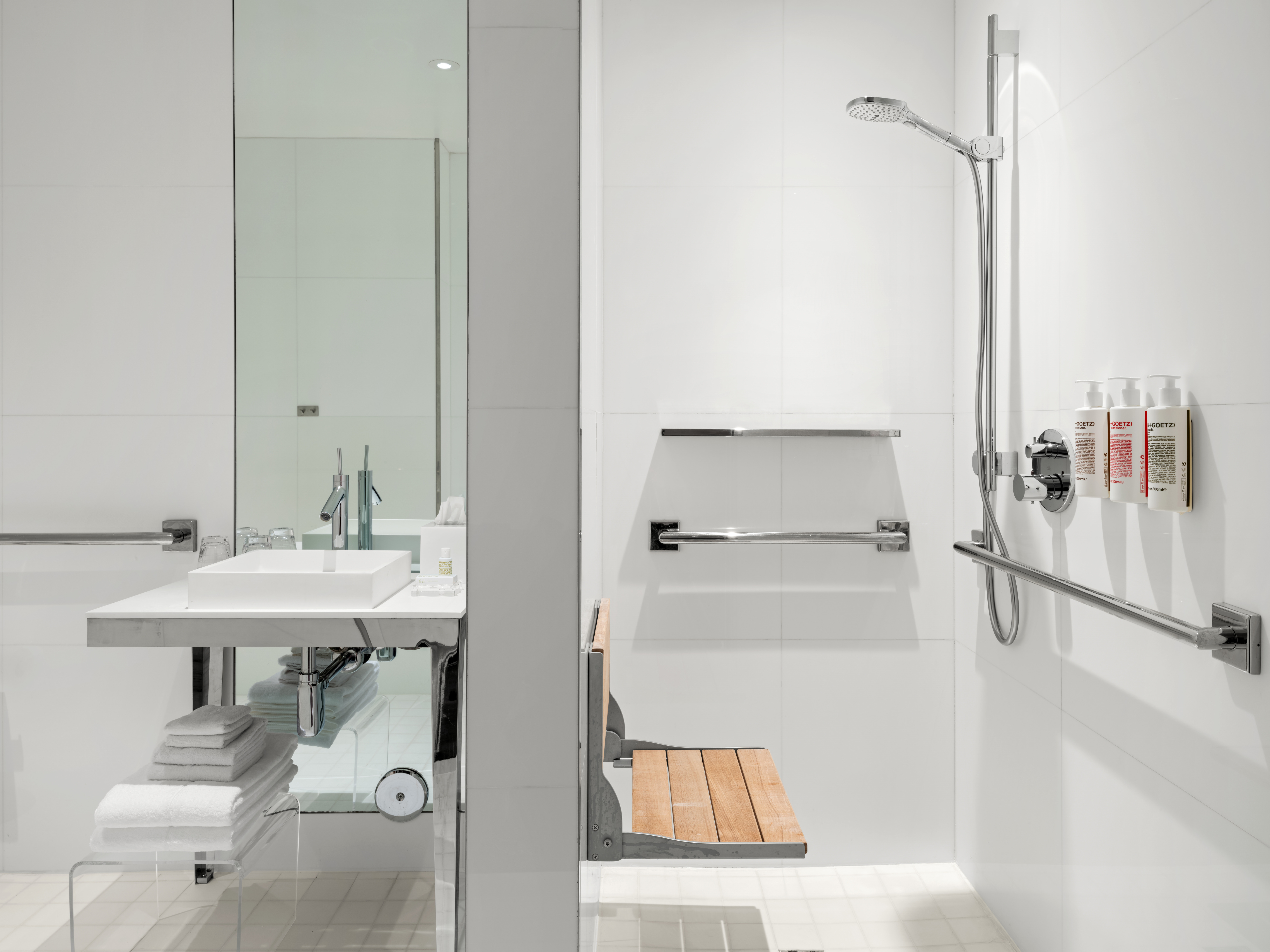 Double Superior King Bed