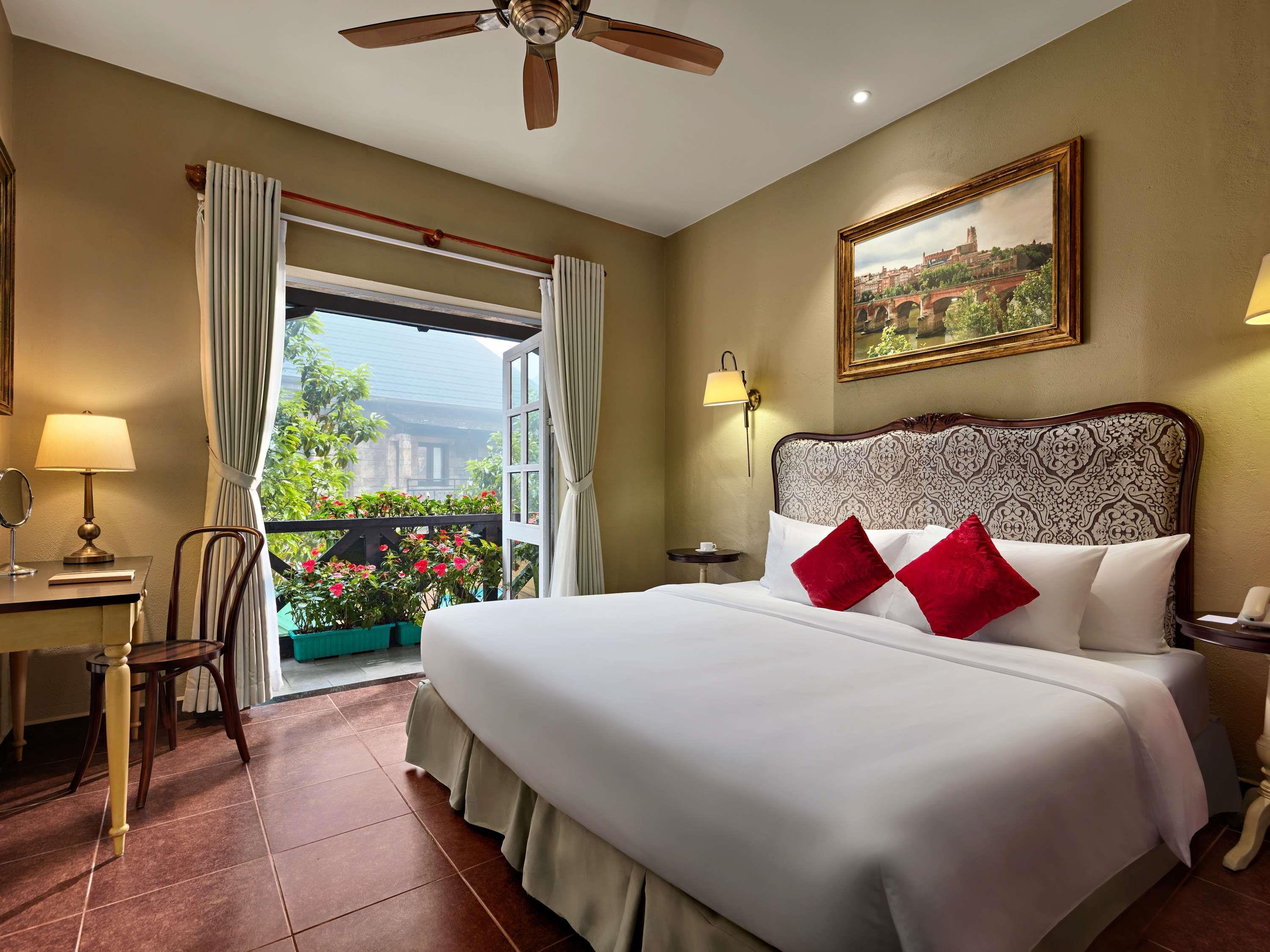 Double Superior King Bed