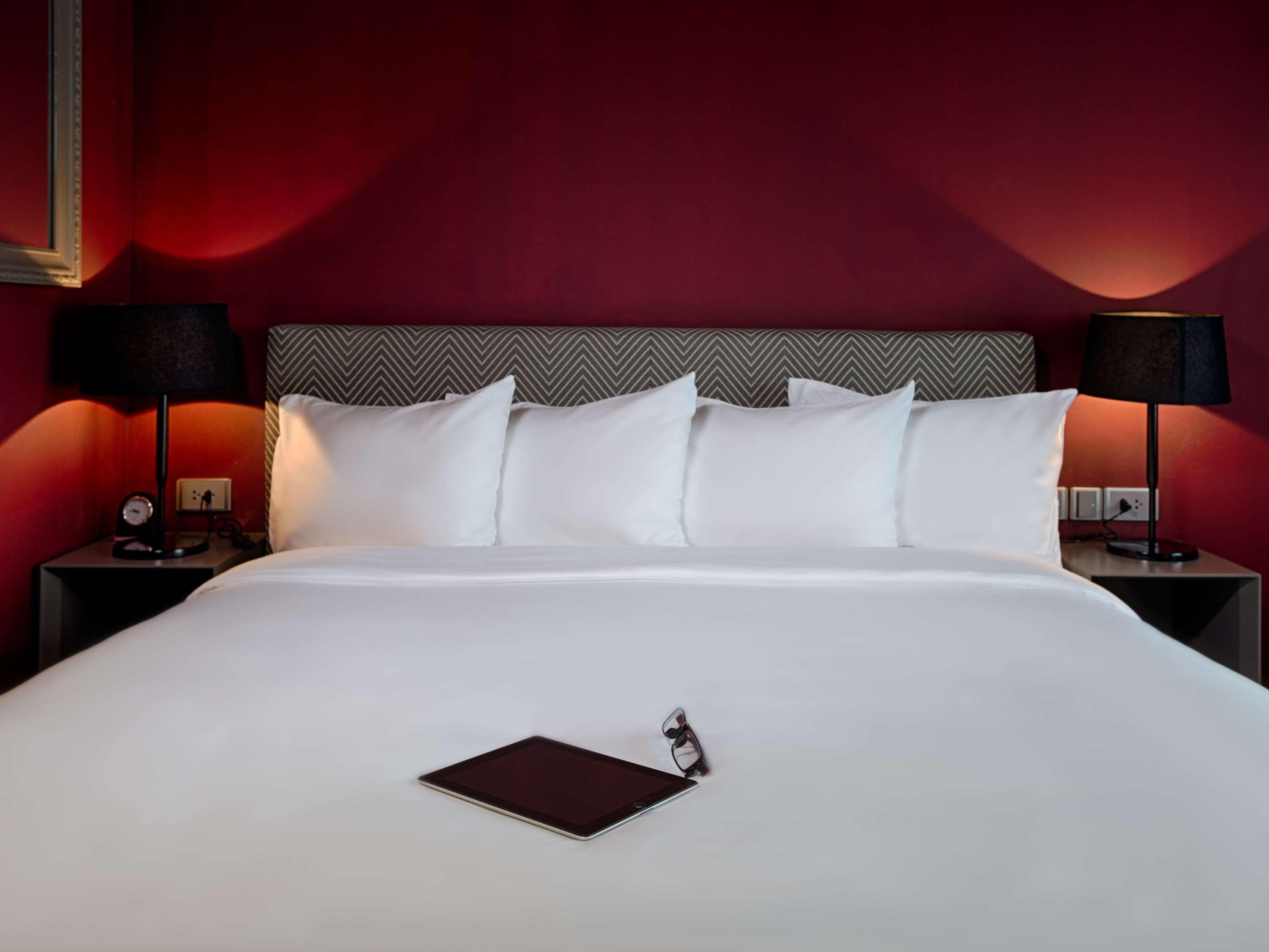 Double King Size Bed