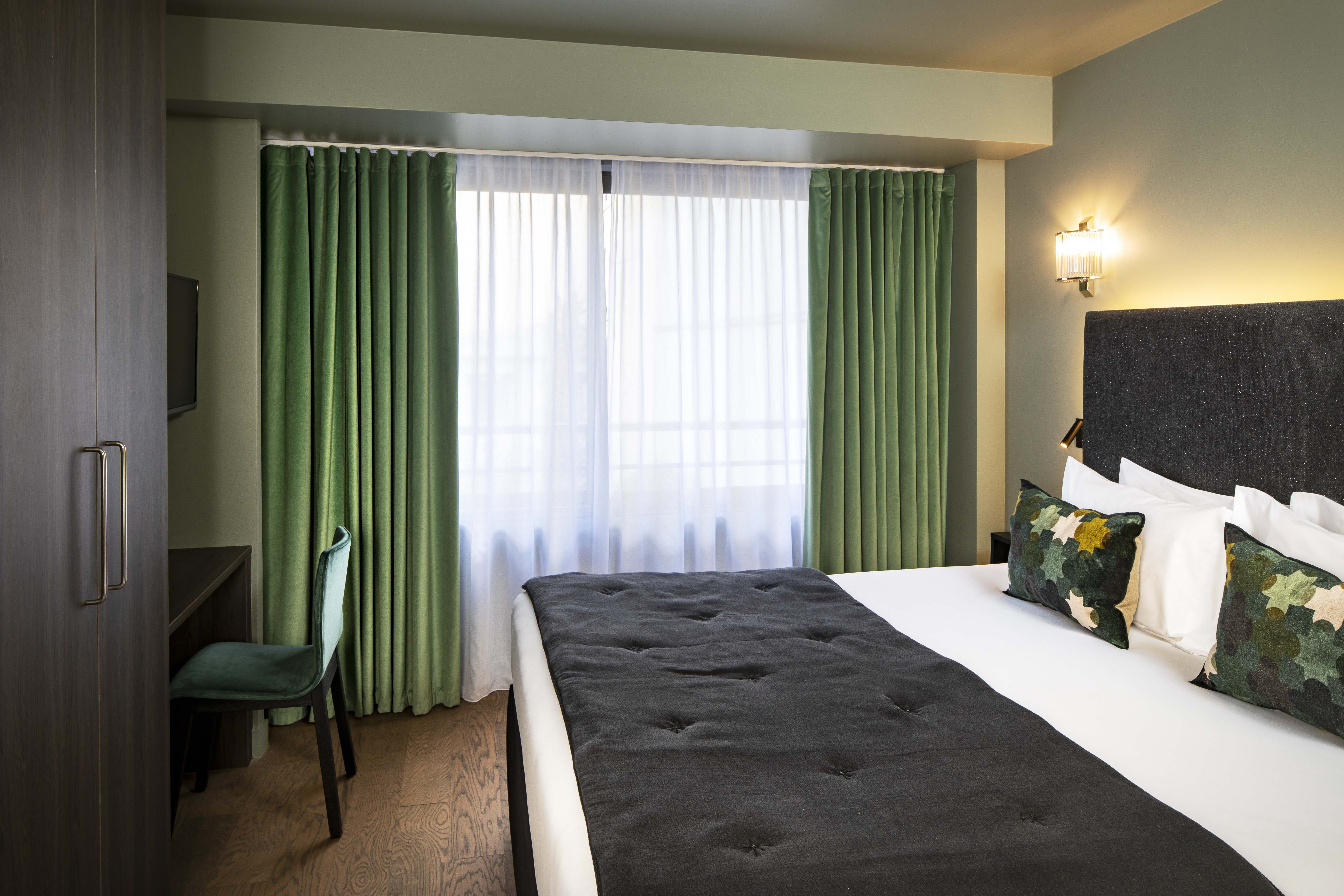 Apartment Capacity 5 Two Bedrooms